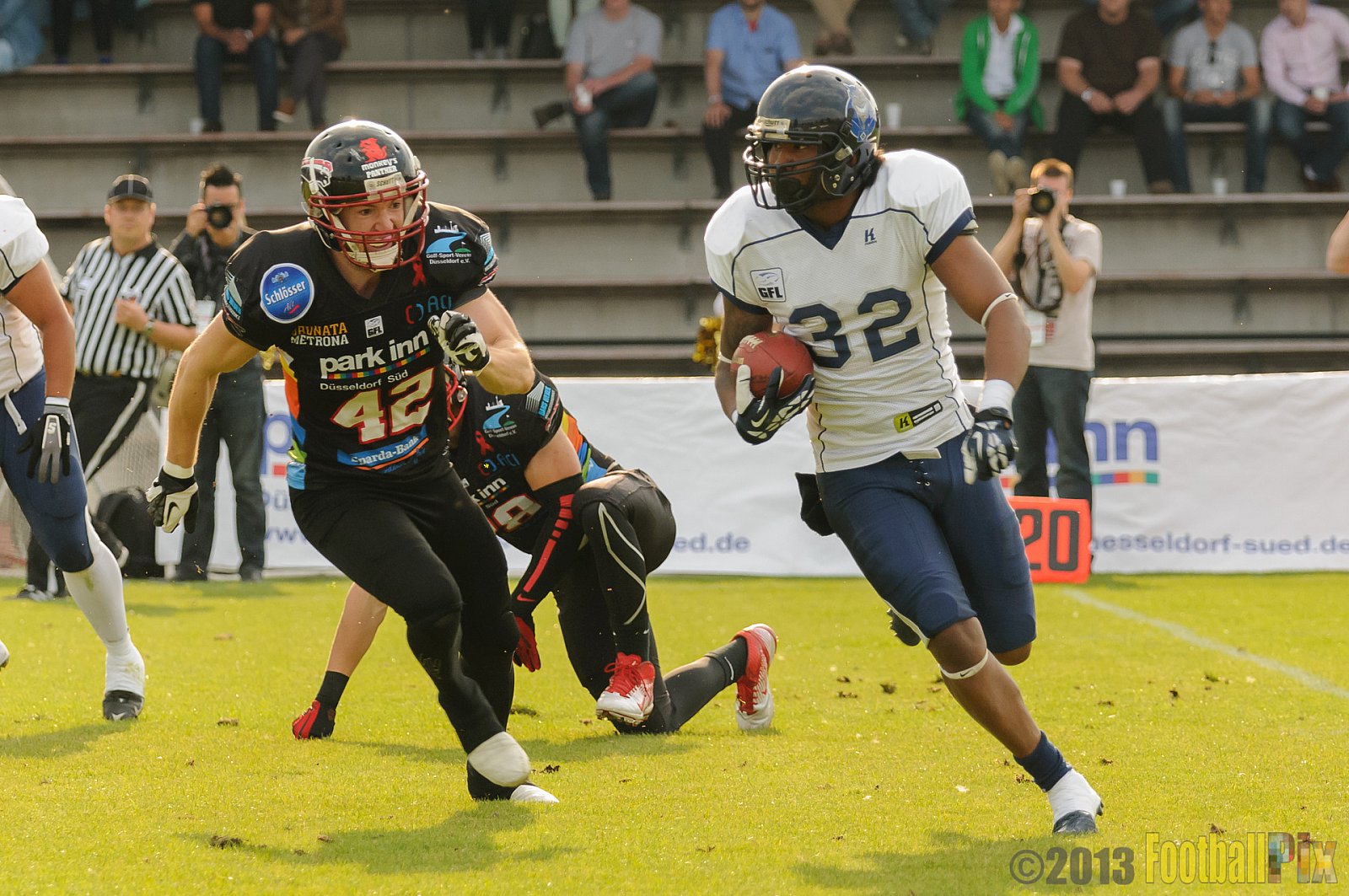 Düsseldorf Panther vs. Hamburg Blue Devils - 10.08.2013 GFL Nord: Düsseldorf Panther vs. Hamburg Blue Devils (28:9) 