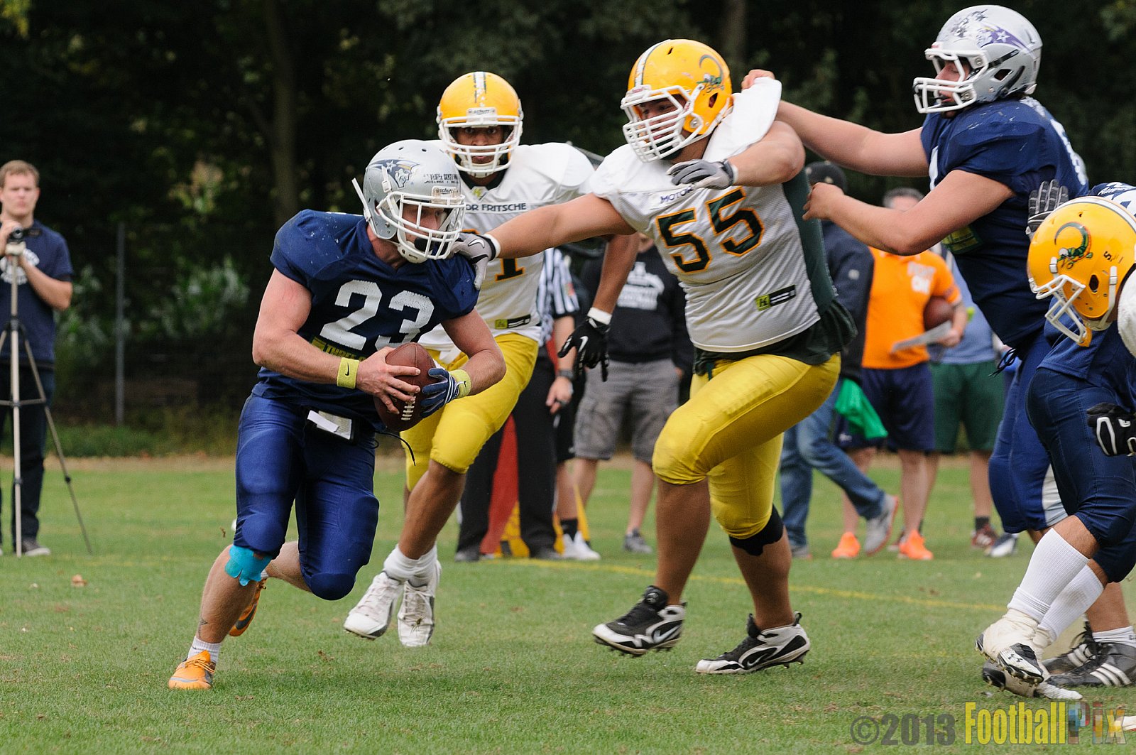 Cologne Crocodiles vs. Bochum Cadets - 01.09.2013 Cologne Crocodiles vs. Bochum Cadets (51:3) 