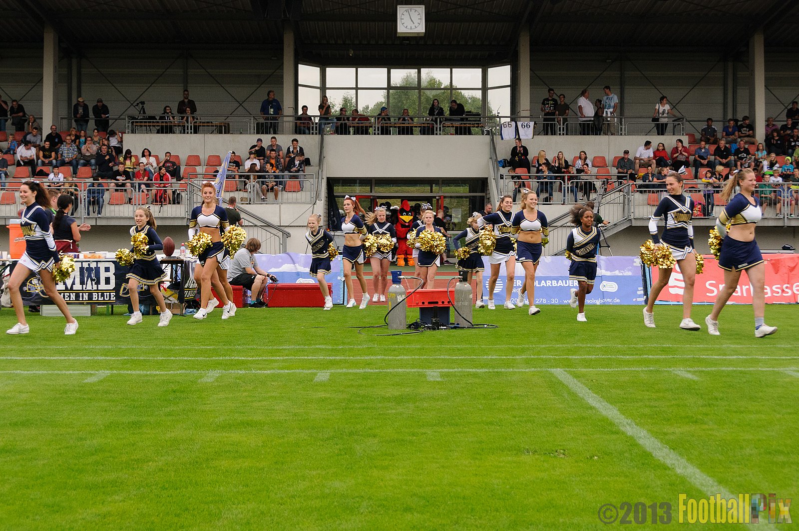 Essen Assindia Cardinals vs. Remscheid Amboss  - 07.09.2013 Essen Assindia Cardinals vs. Remscheid Amboss (13:14) 