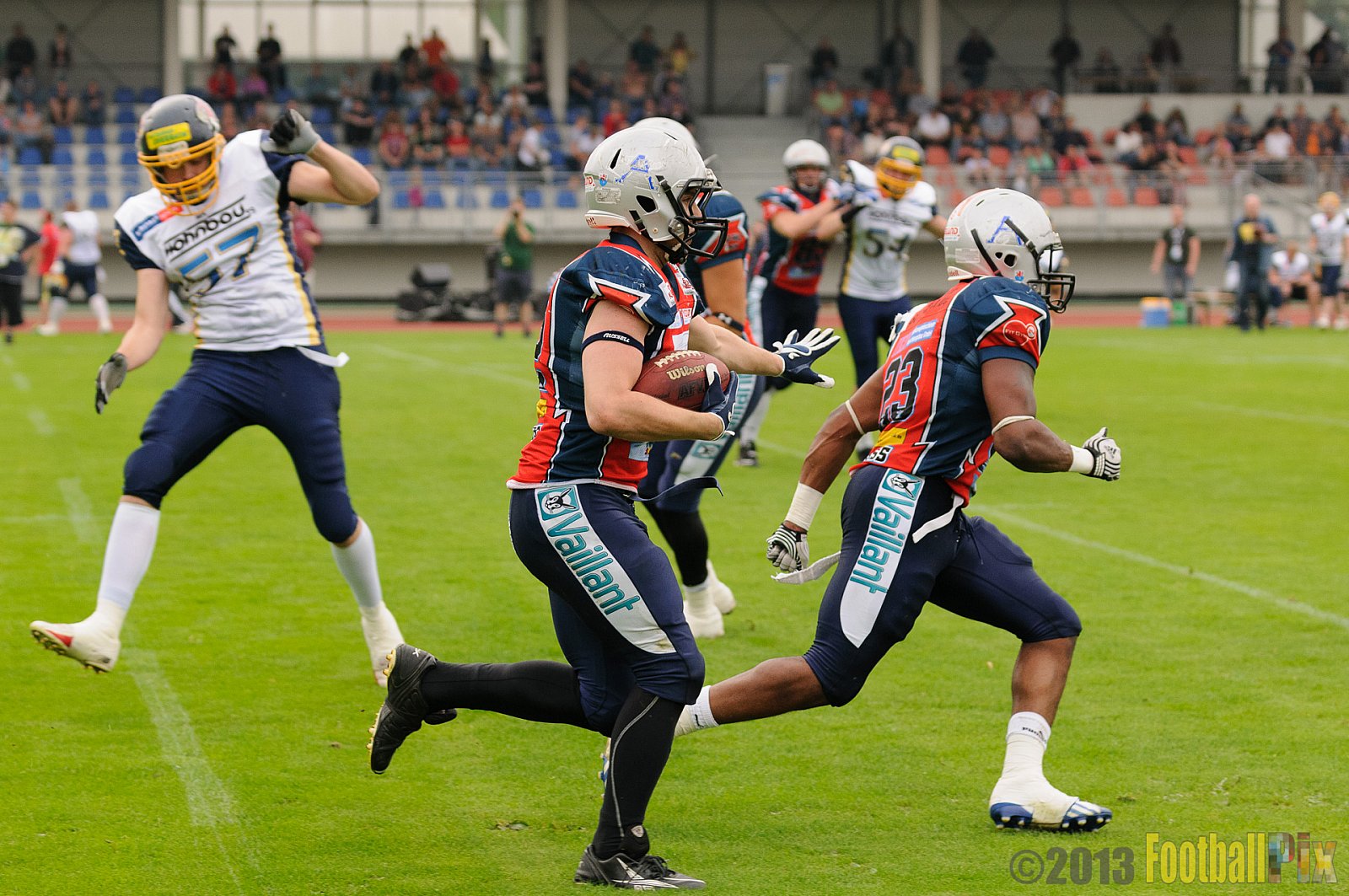 Essen Assindia Cardinals vs. Remscheid Amboss  - 07.09.2013 Essen Assindia Cardinals vs. Remscheid Amboss (13:14) 