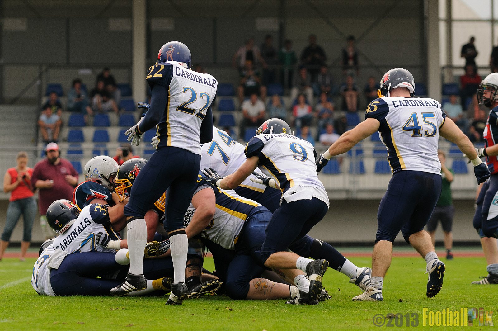 Essen Assindia Cardinals vs. Remscheid Amboss  - 07.09.2013 Essen Assindia Cardinals vs. Remscheid Amboss (13:14) 