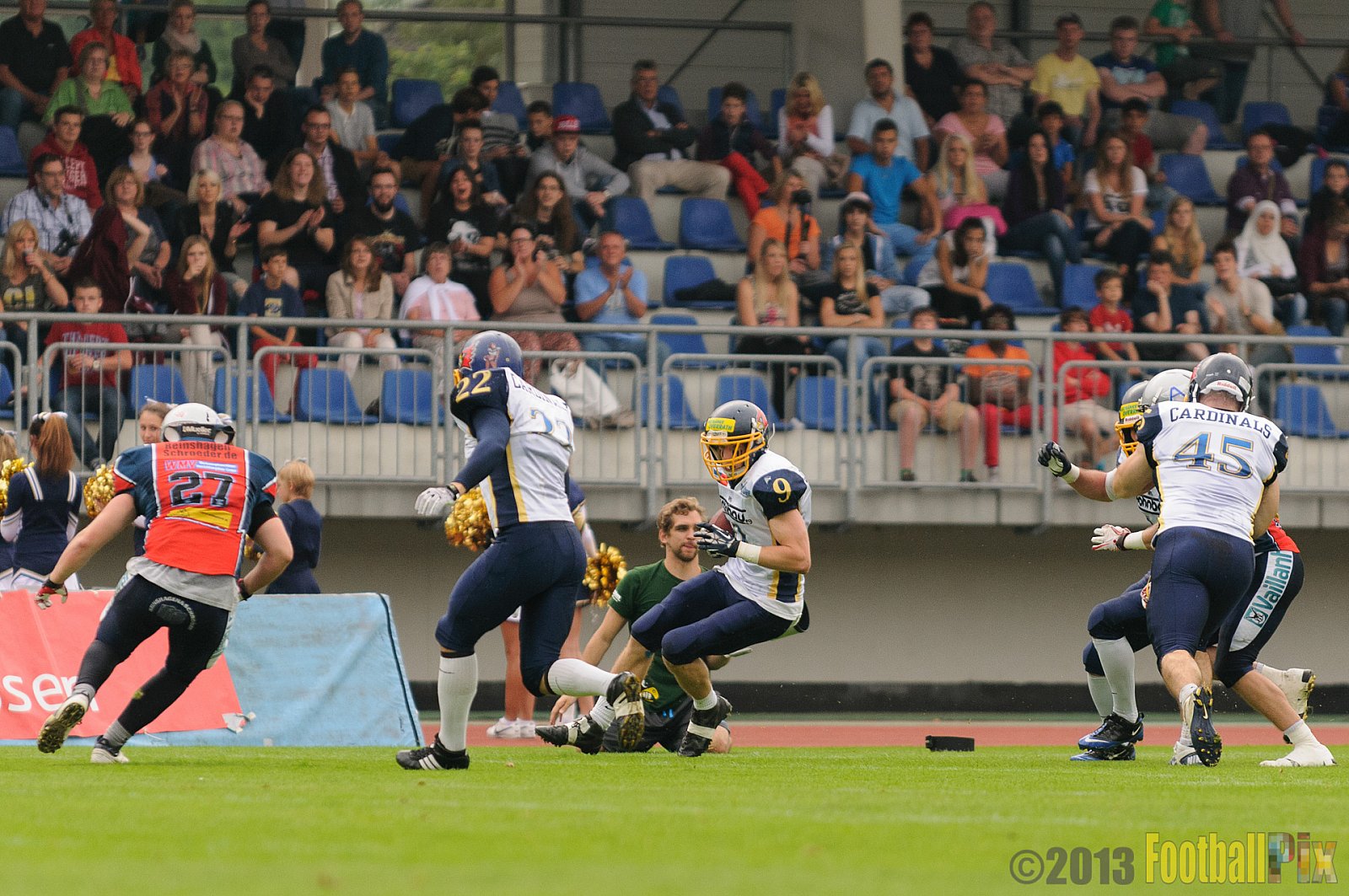 Essen Assindia Cardinals vs. Remscheid Amboss  - 07.09.2013 Essen Assindia Cardinals vs. Remscheid Amboss (13:14) 