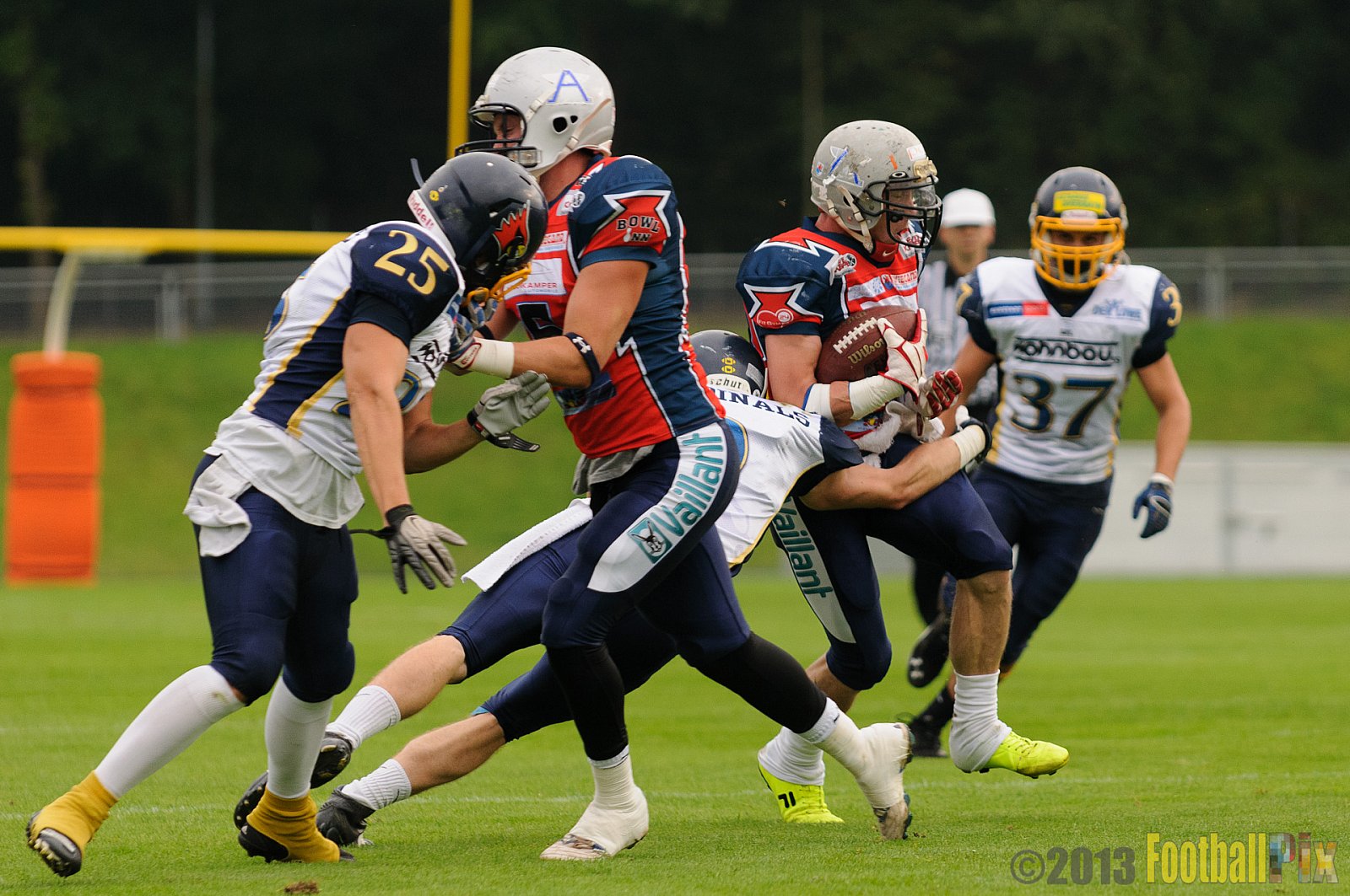 Essen Assindia Cardinals vs. Remscheid Amboss  - 07.09.2013 Essen Assindia Cardinals vs. Remscheid Amboss (13:14) 