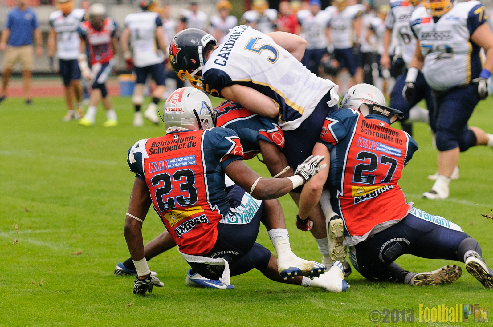 Essen Assindia Cardinals vs. Remscheid Amboss  - 07.09.2013 Essen Assindia Cardinals vs. Remscheid Amboss (13:14) 