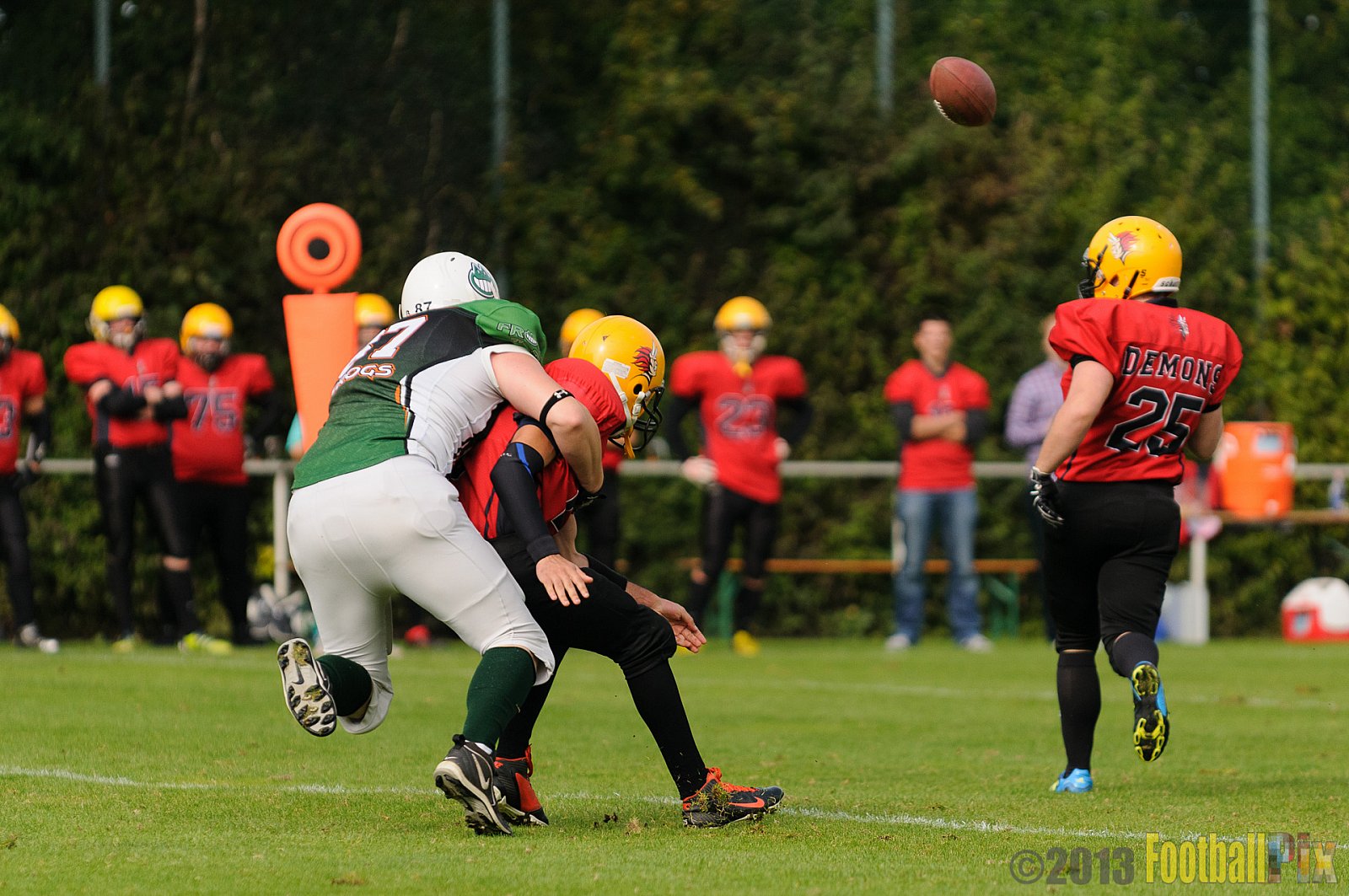 Neuss Frogs vs. Aachen Düren Demons - 21.09.2013 Neuss Frogs vs. Aachen Düren Demons (36:0) 