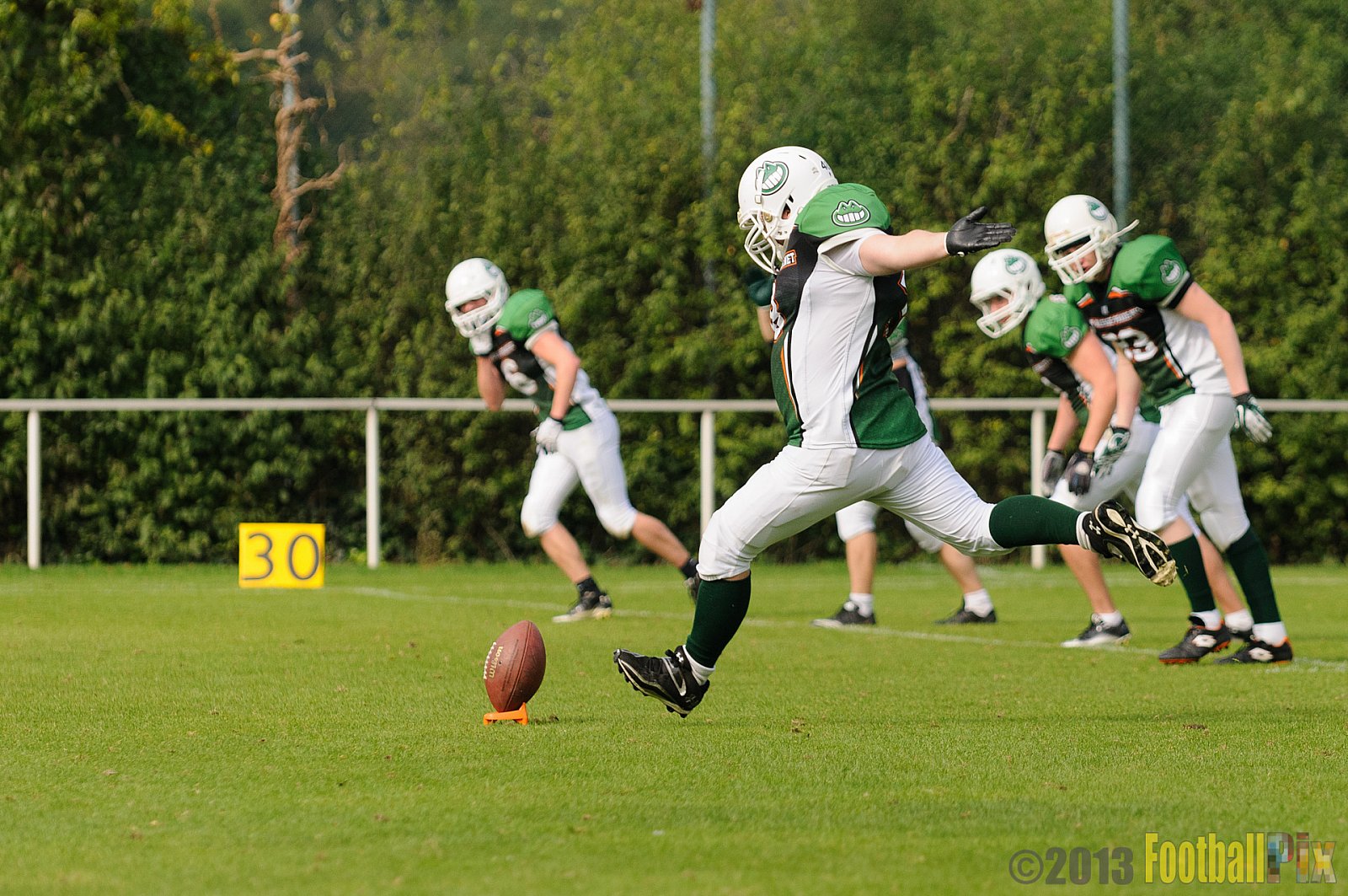 Neuss Frogs vs. Aachen Düren Demons - 21.09.2013 Neuss Frogs vs. Aachen Düren Demons (36:0) 