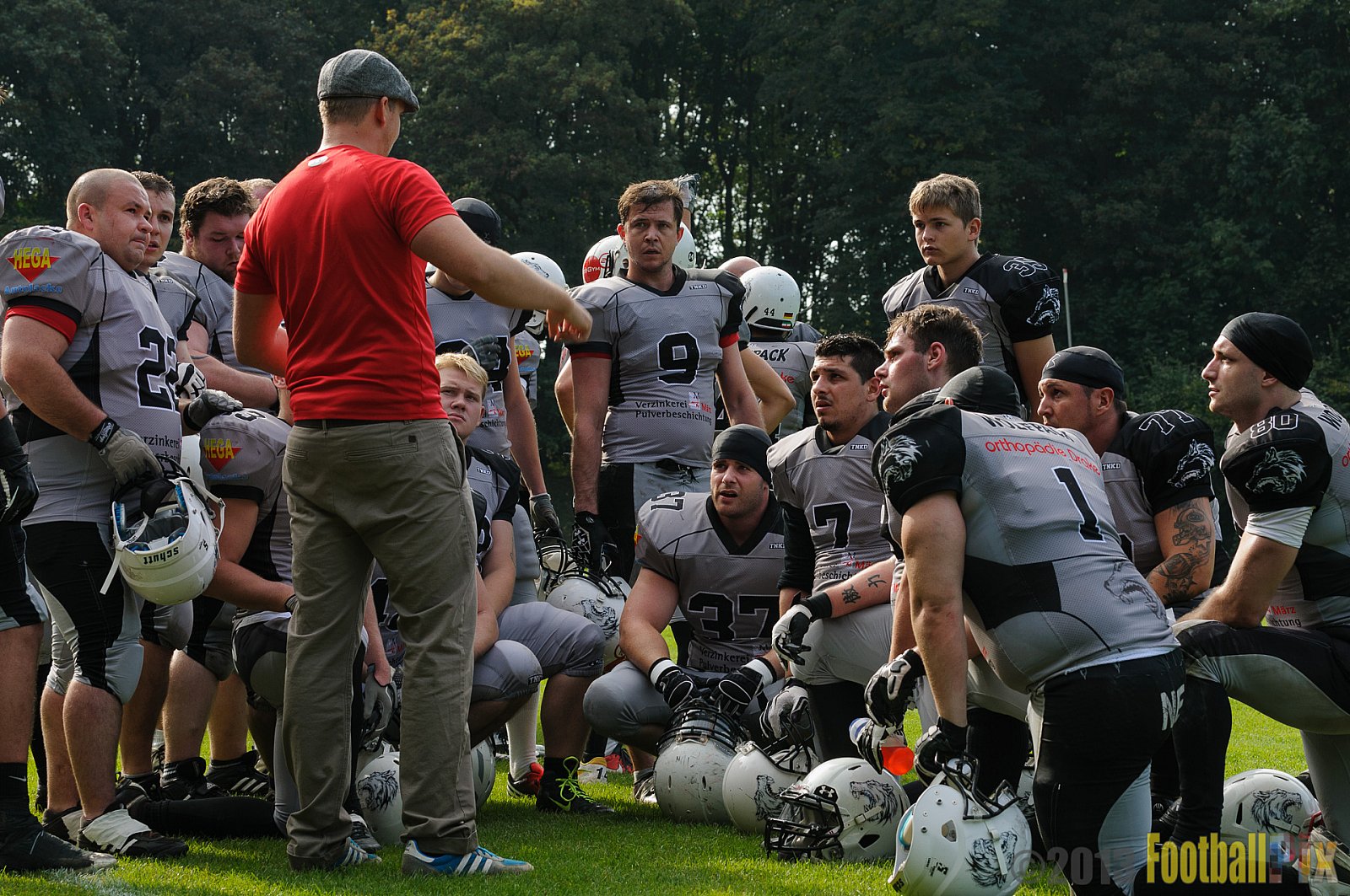 Mönchengladbach Wolfpack vs. Bonn Gamecocks II - 28.09.2013 Mönchengladbach Wolfpack vs. Bonn Gamecocks II (50:0) 