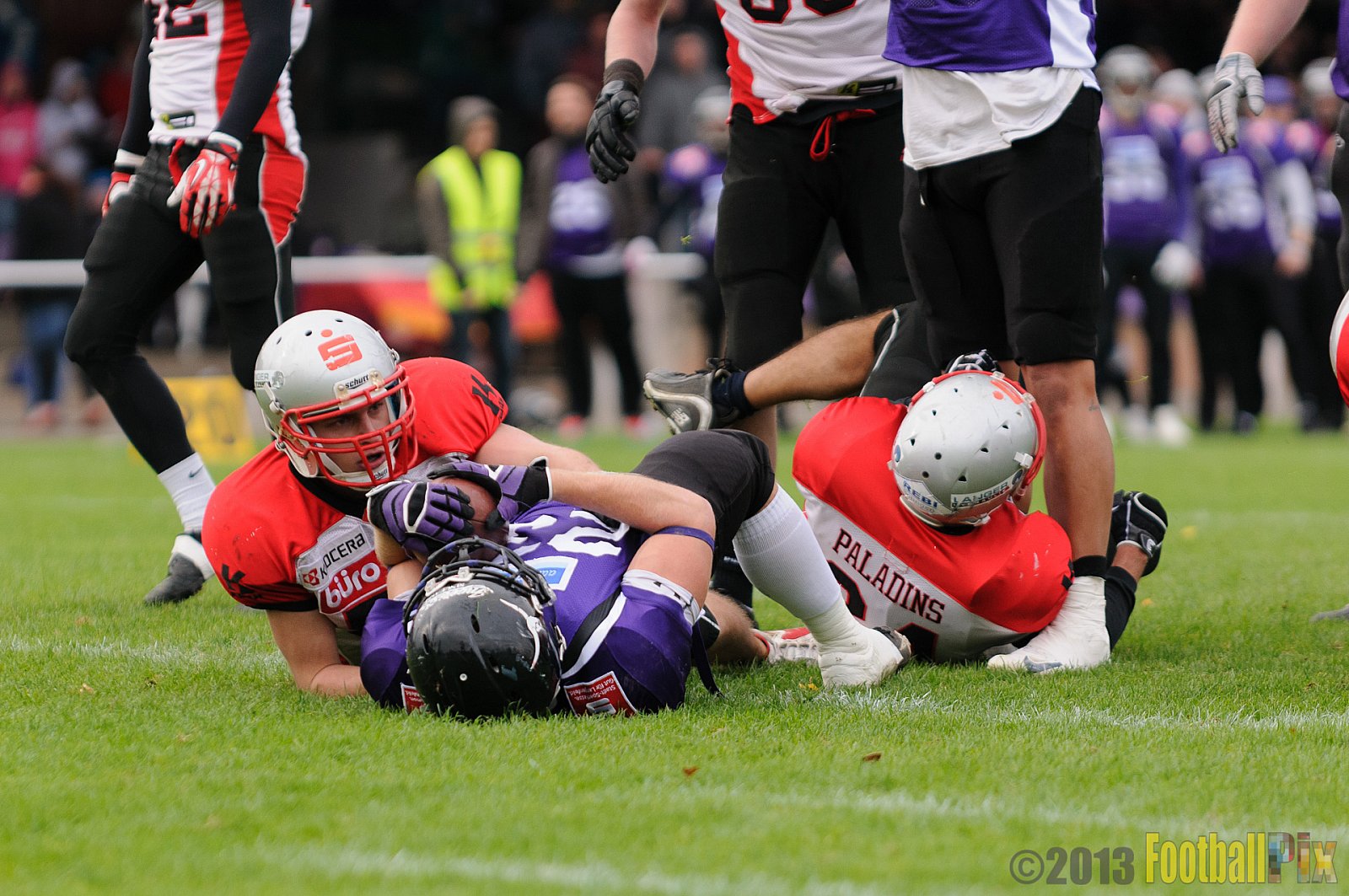 Langenfeld Longhorns vs. Solingen Paladins - 13.10.2013 Langenfeld Longhorns vs. Solingen Paladins (46:6) 