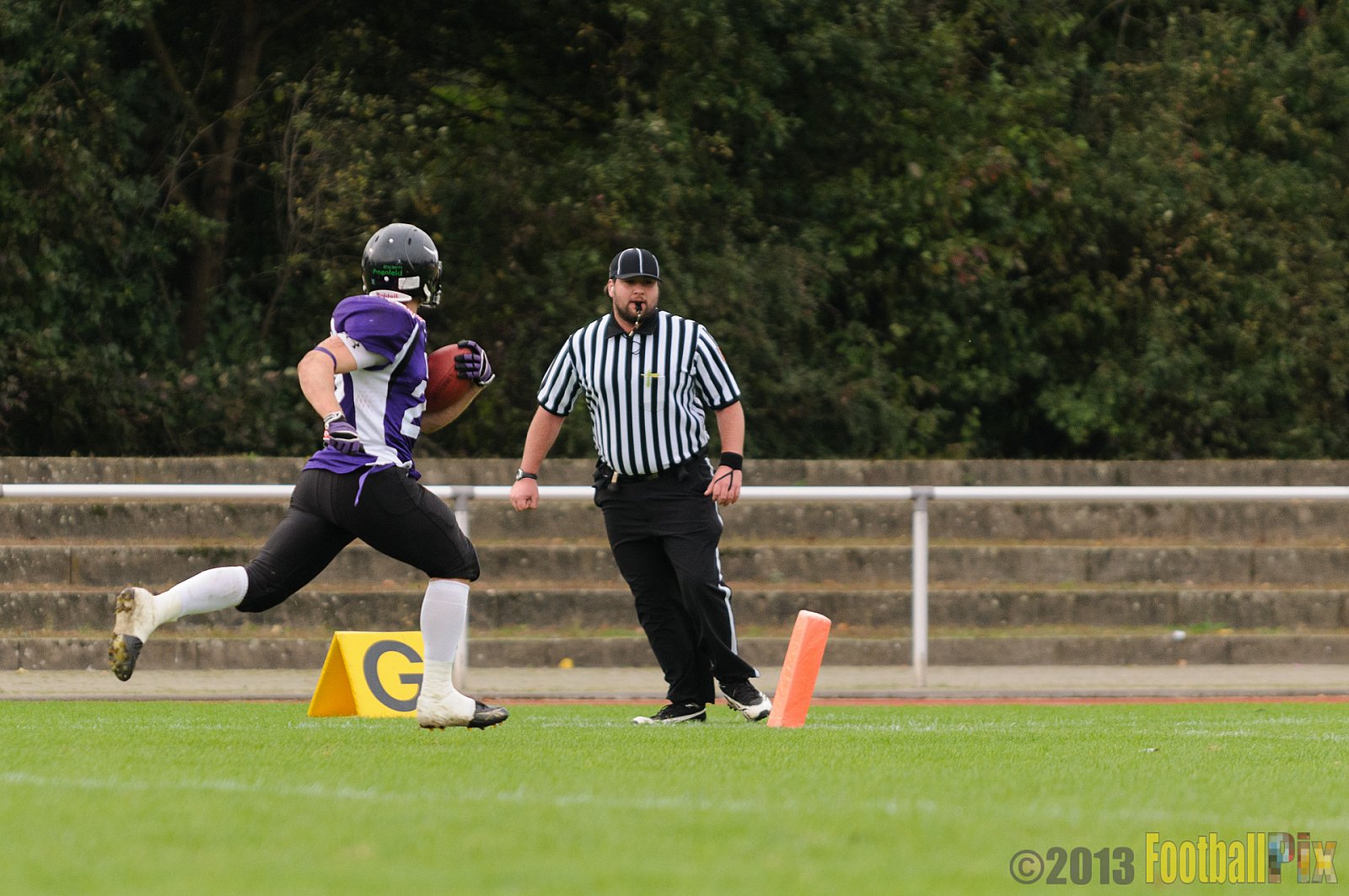 Langenfeld Longhorns vs. Solingen Paladins - 13.10.2013 Langenfeld Longhorns vs. Solingen Paladins (46:6) 