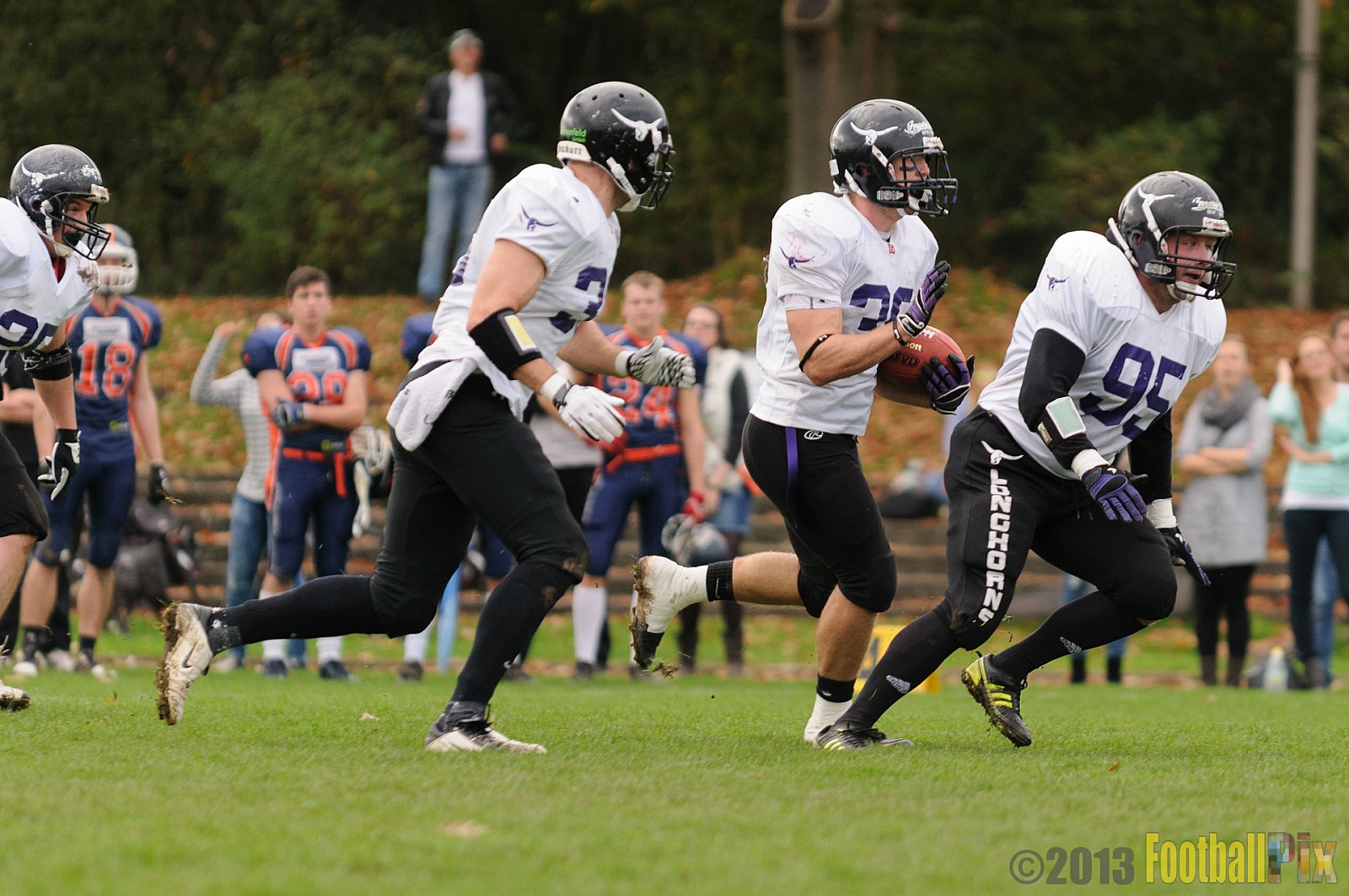 Leverkusen Tornados vs. Langenfeld Longhorns - 26.10.2013 Leverkusen Tornados vs. Langenfeld Longhorns (6:40) 