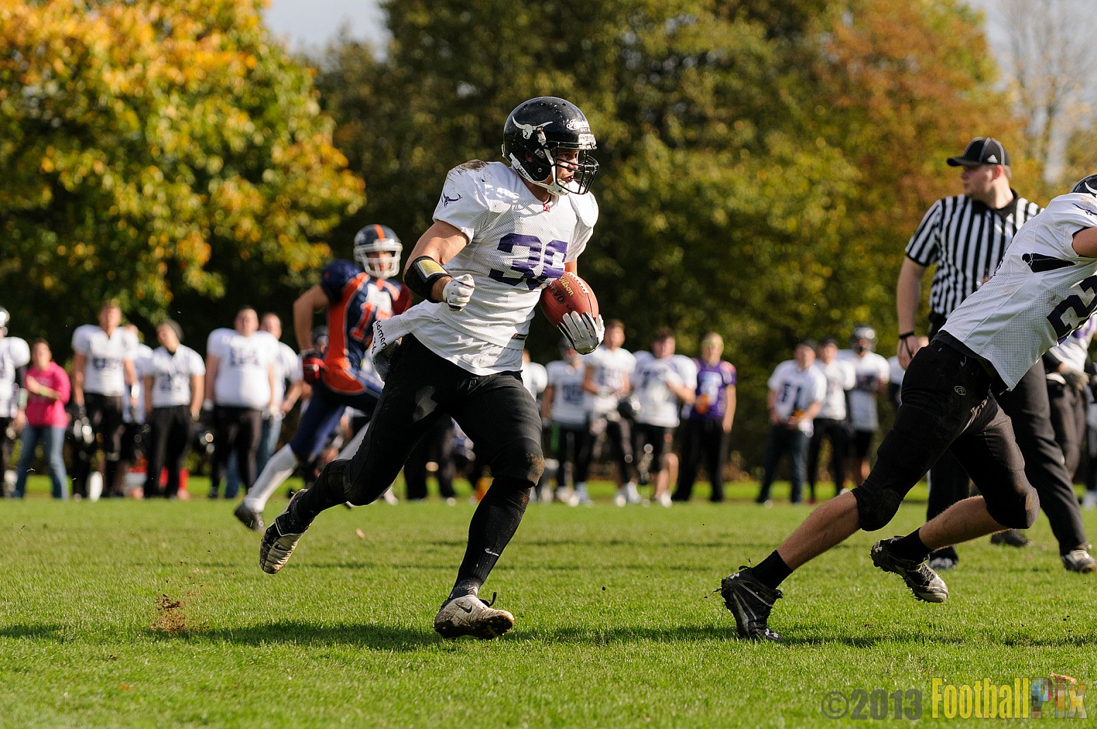 Leverkusen Tornados vs. Langenfeld Longhorns - 26.10.2013 Leverkusen Tornados vs. Langenfeld Longhorns (6:40) 