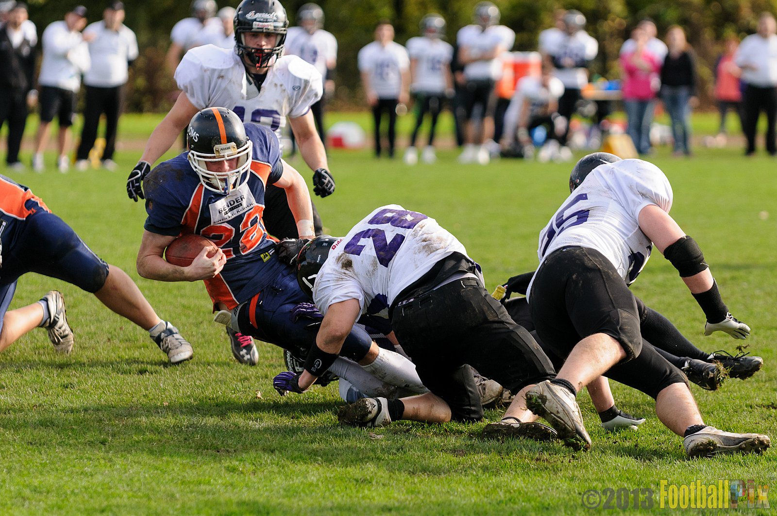 Leverkusen Tornados vs. Langenfeld Longhorns - 26.10.2013 Leverkusen Tornados vs. Langenfeld Longhorns (6:40) 