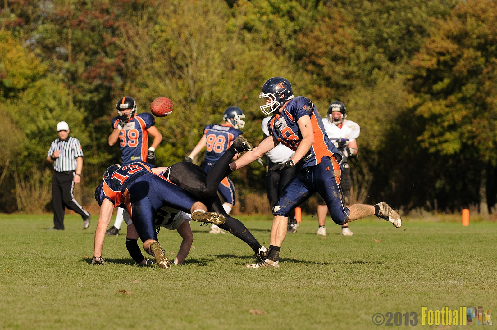 Leverkusen Tornados vs. Langenfeld Longhorns - 26.10.2013 Leverkusen Tornados vs. Langenfeld Longhorns (6:40) 