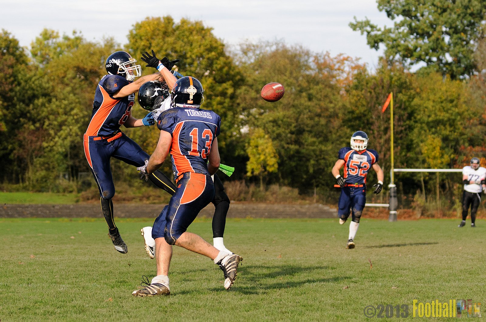 Leverkusen Tornados vs. Langenfeld Longhorns - 26.10.2013 Leverkusen Tornados vs. Langenfeld Longhorns (6:40) 