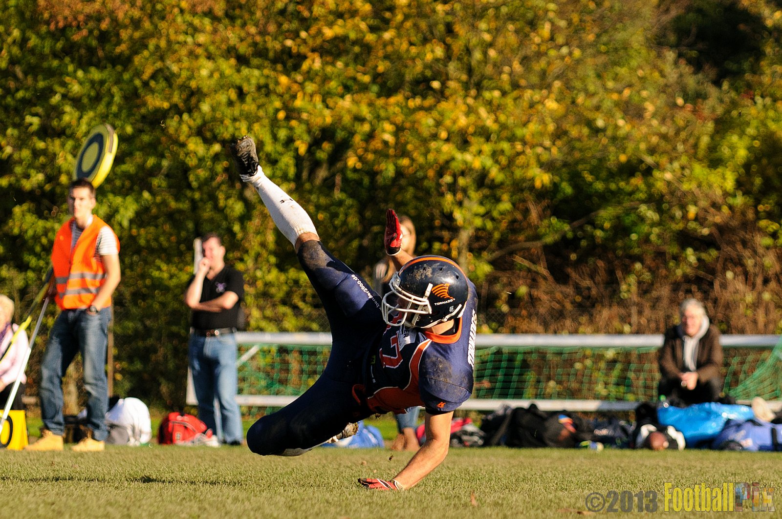 Leverkusen Tornados vs. Langenfeld Longhorns - 26.10.2013 Leverkusen Tornados vs. Langenfeld Longhorns (6:40) 