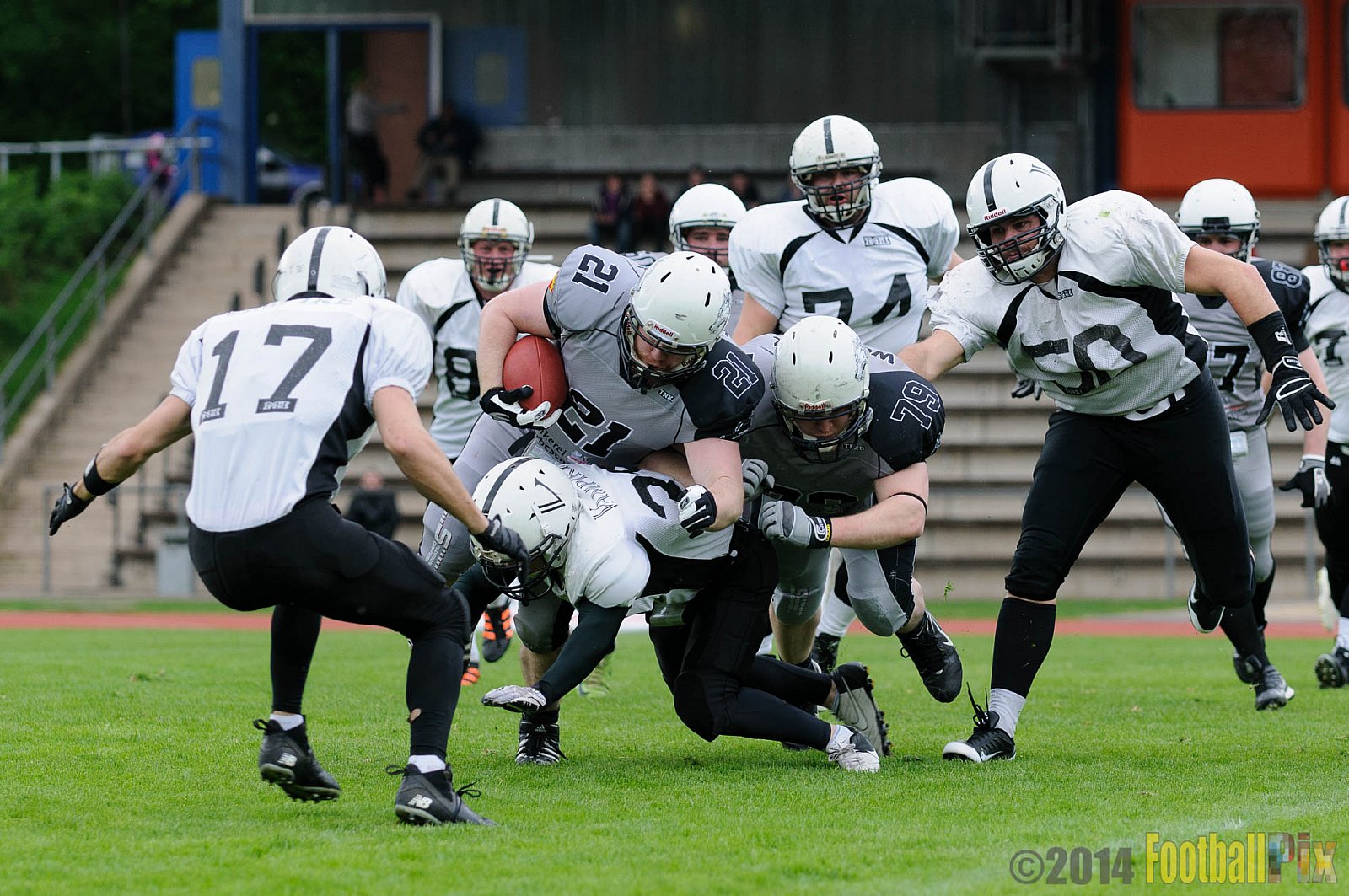 Mönchengladbach Wolfpack vs. Aachen Vampires - 13.04.2014 Mönchengladbach Wolfpack vs. Aachen Vampires (8:8)
