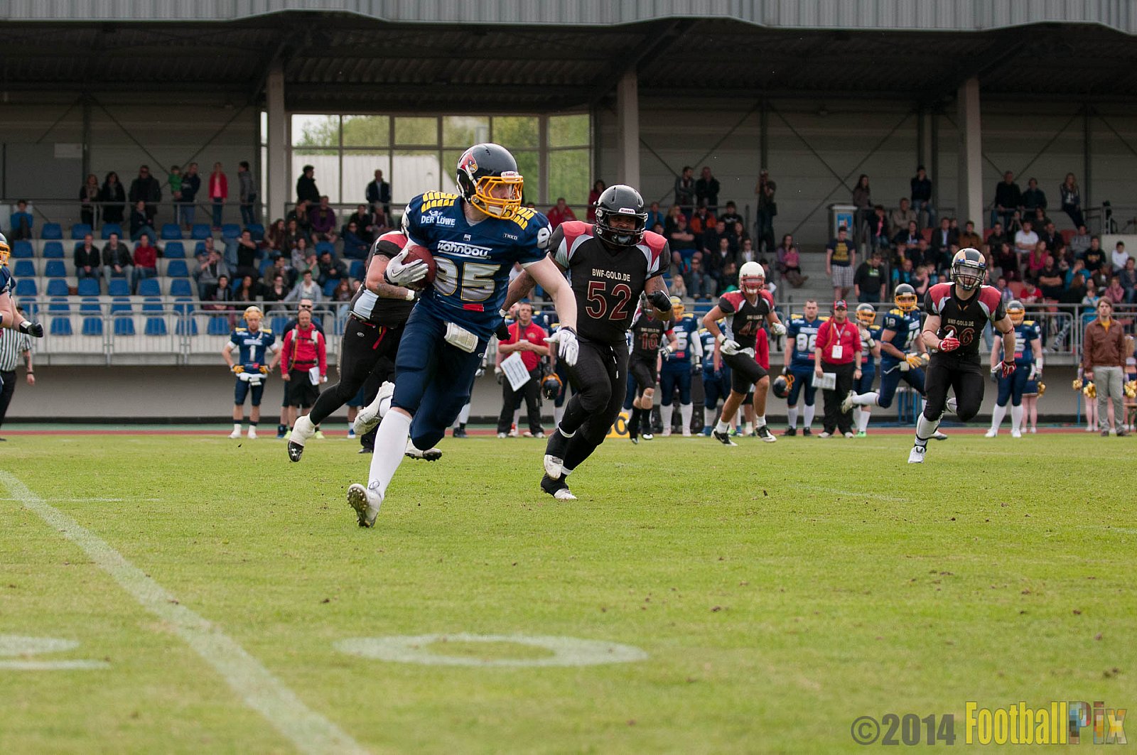 Essen Assindia Cardinals vs. Köln Falcons - 12.04.2014 Essen Assindia Cardinals vs. Köln Falcons (9:61)