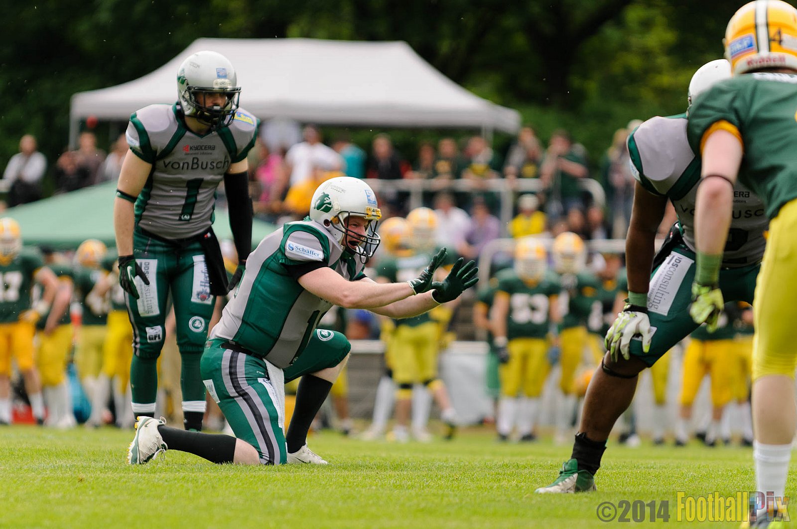 Cologne Crocodiles vs. Bielefeld Bulldogs - 26.04.2014 GFL2 Nord: Cologne Crocodiles vs. Bielefeld Bulldogs (27:49)