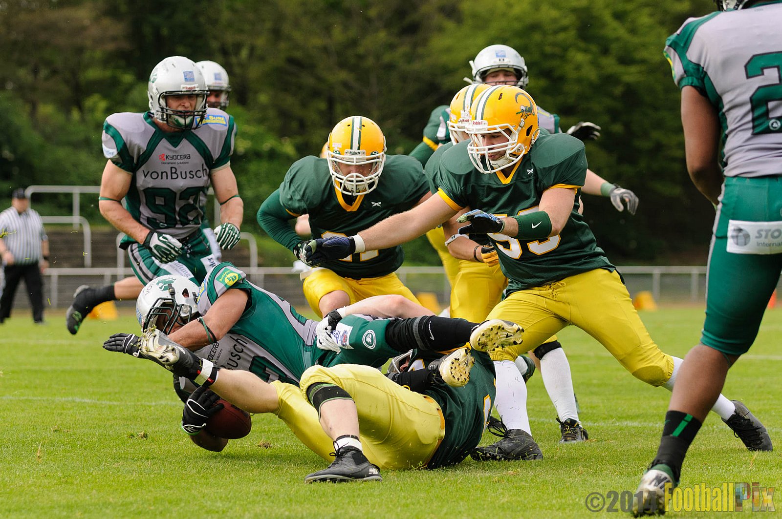 Cologne Crocodiles vs. Bielefeld Bulldogs - 26.04.2014 GFL2 Nord: Cologne Crocodiles vs. Bielefeld Bulldogs (27:49)