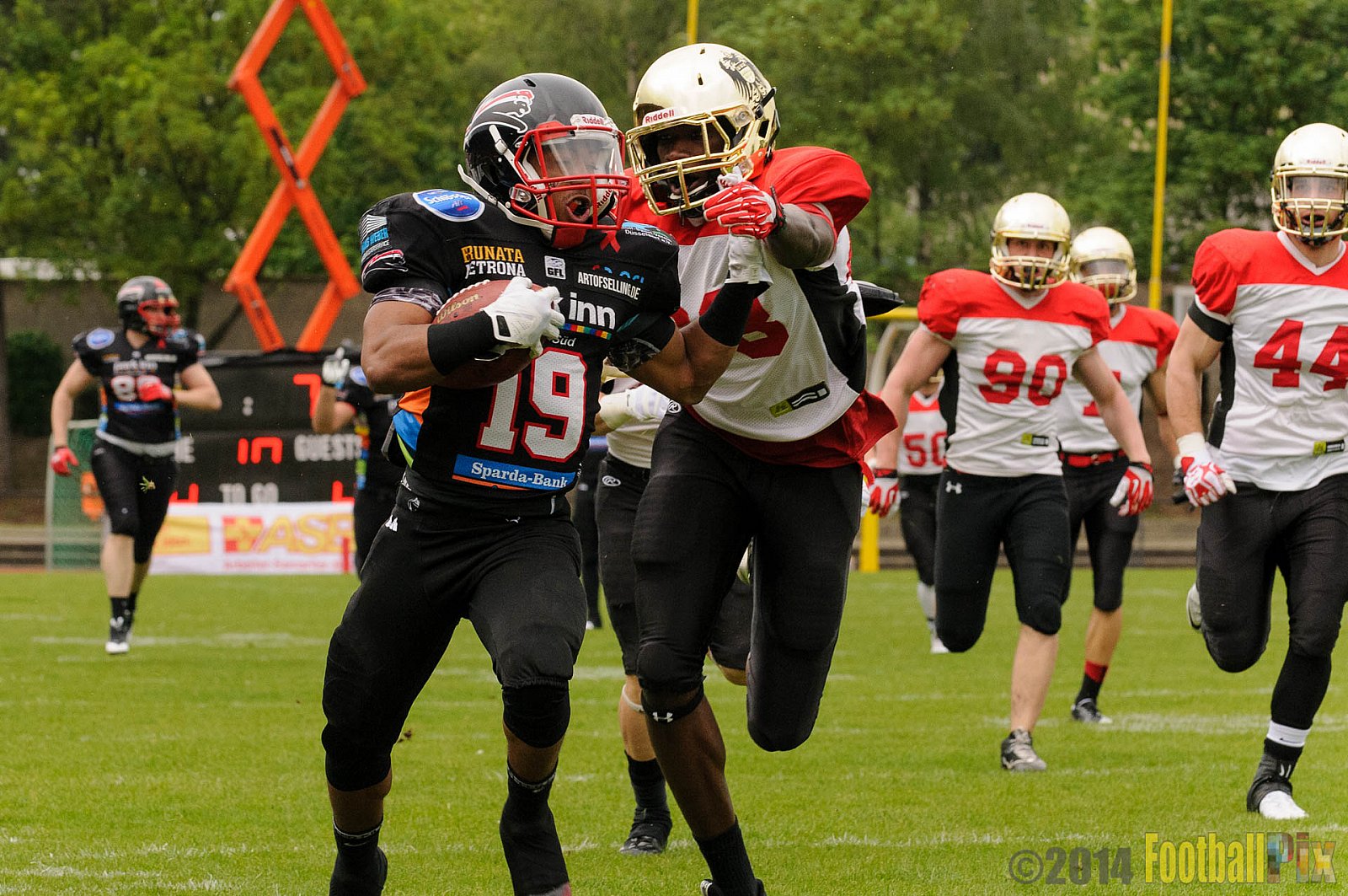 Düsseldorf Panther vs. Köln Falcons - 26.04.2014 GFL Nord: Düsseldorf Panther vs. Köln Falcons (25:27)