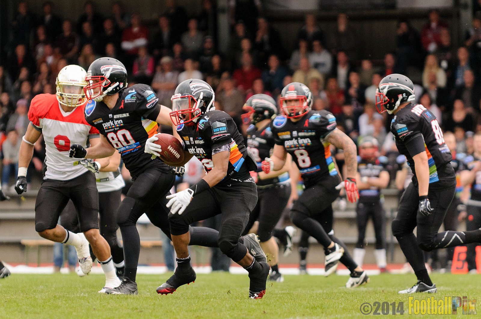 Düsseldorf Panther vs. Köln Falcons - 26.04.2014 GFL Nord: Düsseldorf Panther vs. Köln Falcons (25:27)