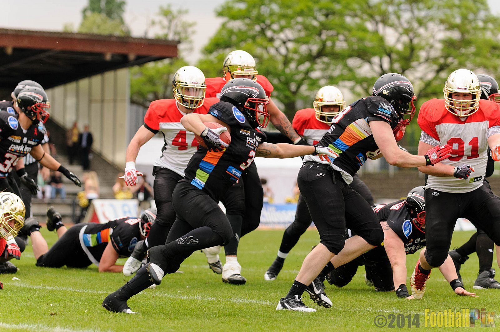 Düsseldorf Panther vs. Köln Falcons - 26.04.2014 GFL Nord: Düsseldorf Panther vs. Köln Falcons (25:27)