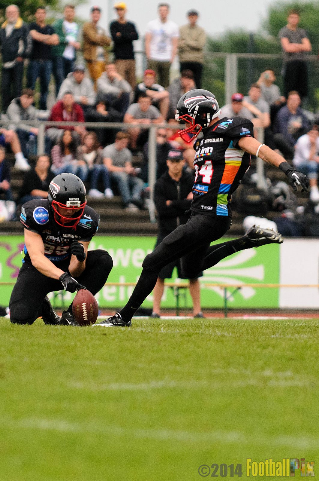 Düsseldorf Panther vs. Köln Falcons - 26.04.2014 GFL Nord: Düsseldorf Panther vs. Köln Falcons (25:27)