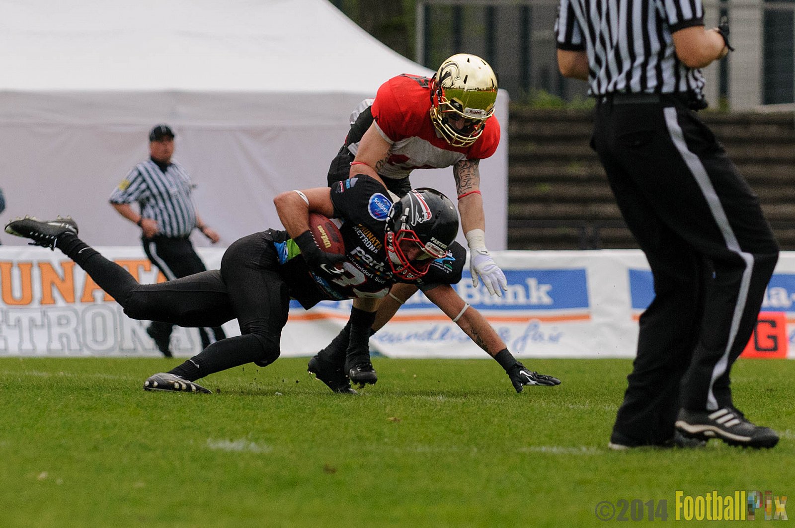 Düsseldorf Panther vs. Köln Falcons - 26.04.2014 GFL Nord: Düsseldorf Panther vs. Köln Falcons (25:27)