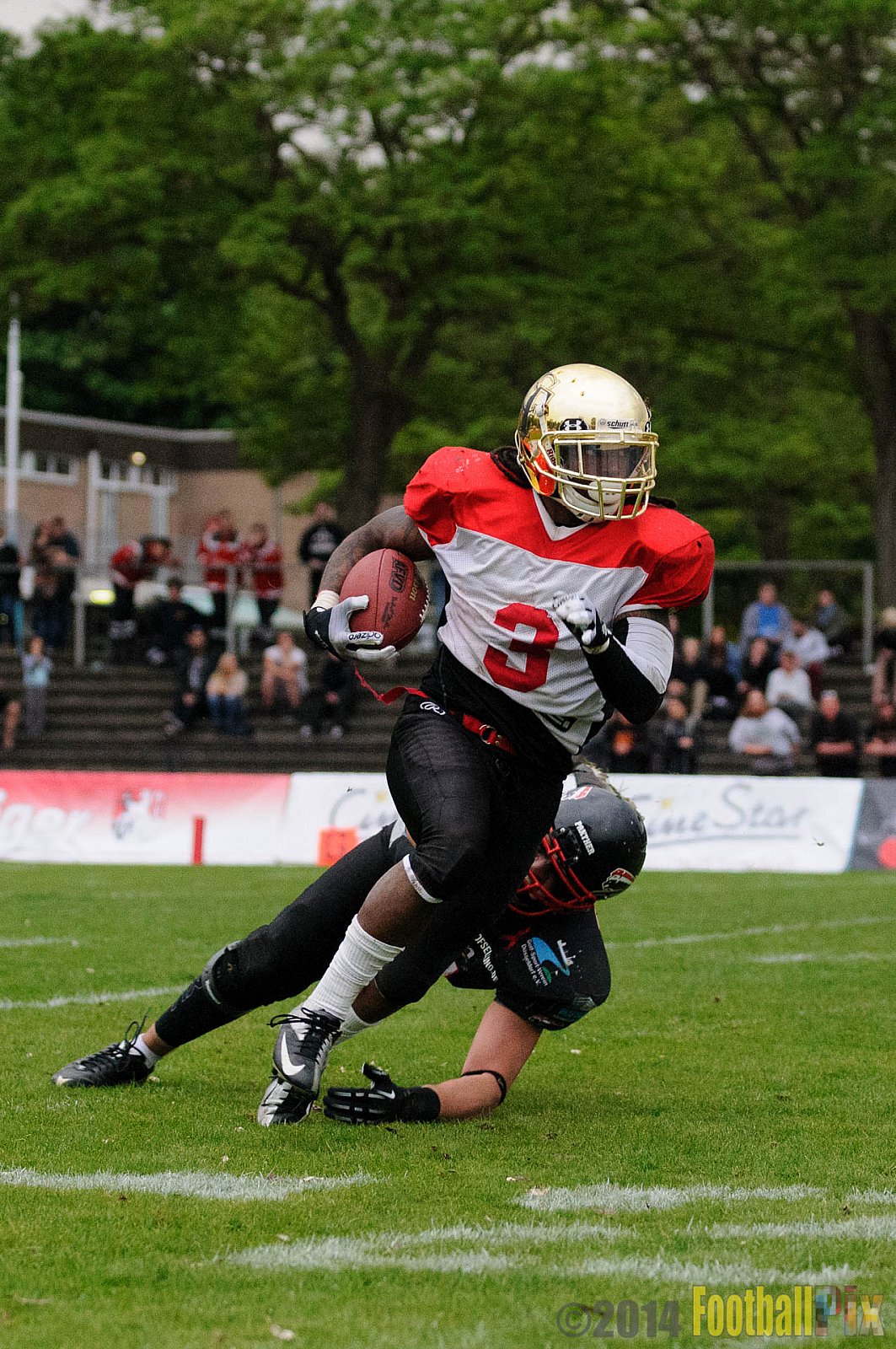 Düsseldorf Panther vs. Köln Falcons - 26.04.2014 GFL Nord: Düsseldorf Panther vs. Köln Falcons (25:27)