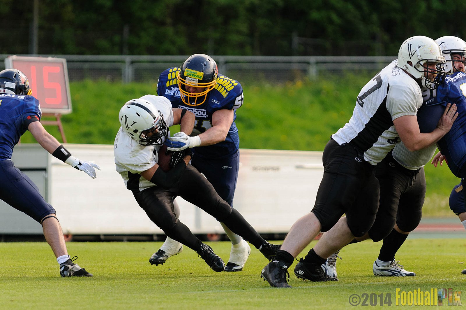 Essen Assindia Cardinals vs. Aachen Vampires - 03.05.2014 Essen Assindia Cardinals vs. Aachen Vampires (81:0)