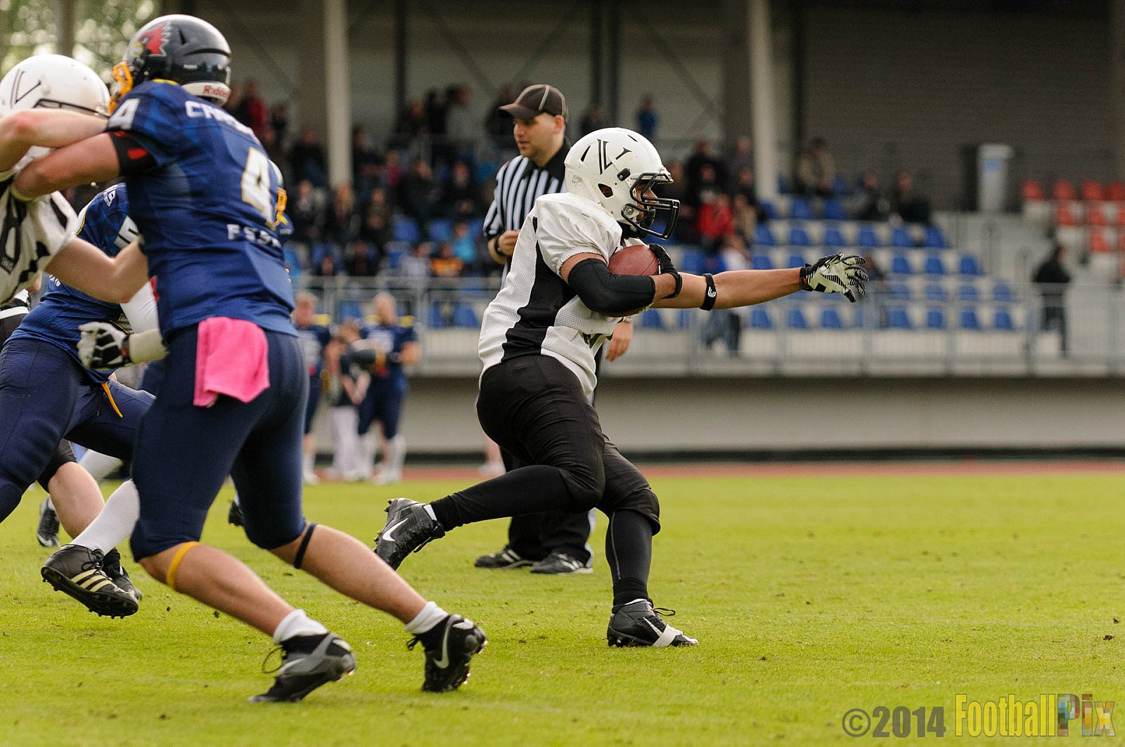 Essen Assindia Cardinals vs. Aachen Vampires - 03.05.2014 Essen Assindia Cardinals vs. Aachen Vampires (81:0)