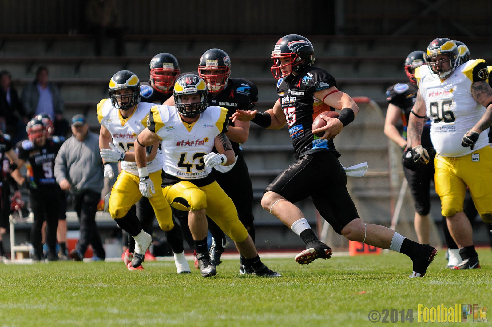 Düsseldorf Panther vs. Berlin Adler - 04.05.2014 GFL Nord: Düsseldorf Panther vs. Berlin Adler (22:42)