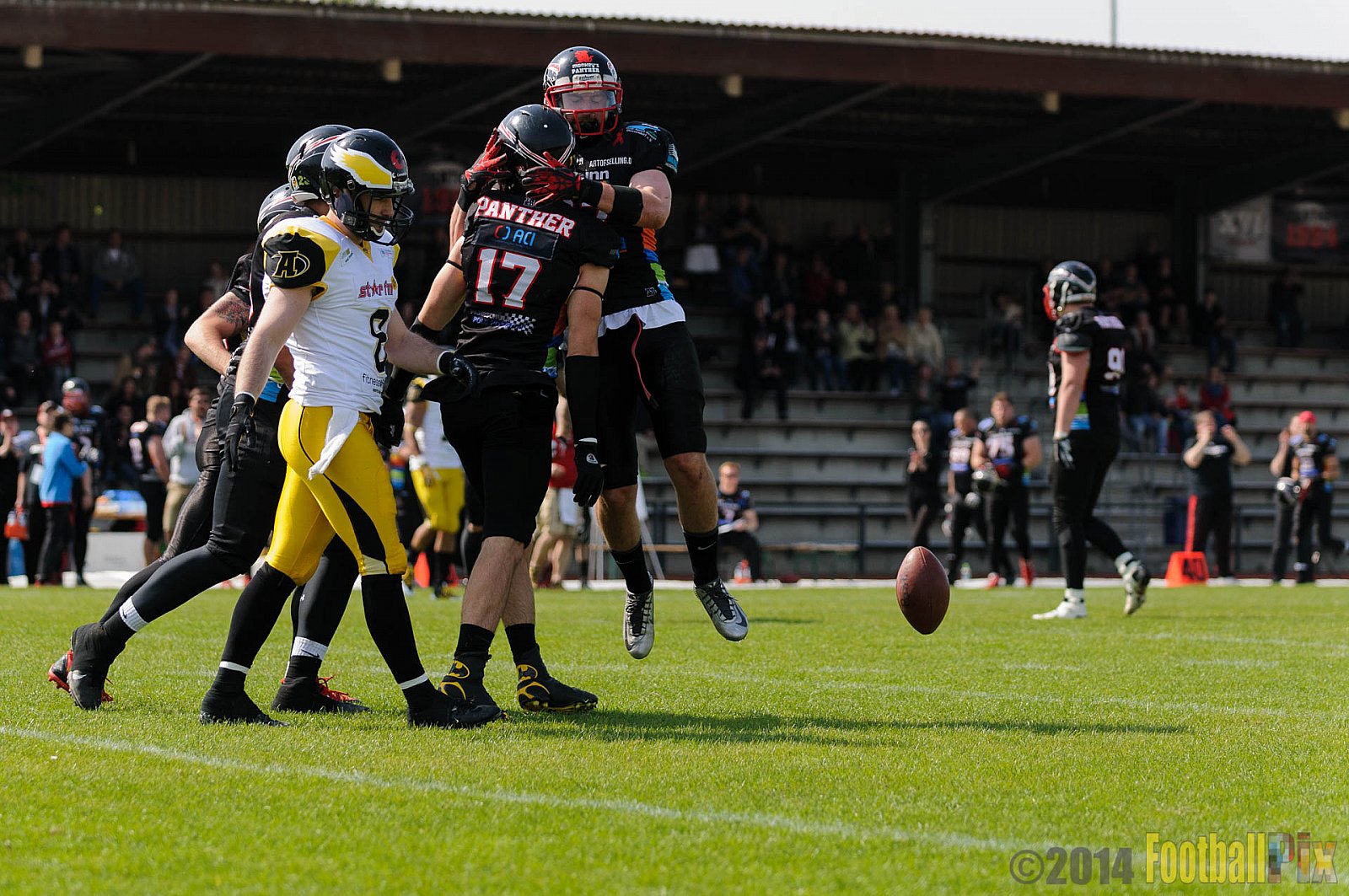 Düsseldorf Panther vs. Berlin Adler - 04.05.2014 GFL Nord: Düsseldorf Panther vs. Berlin Adler (22:42)
