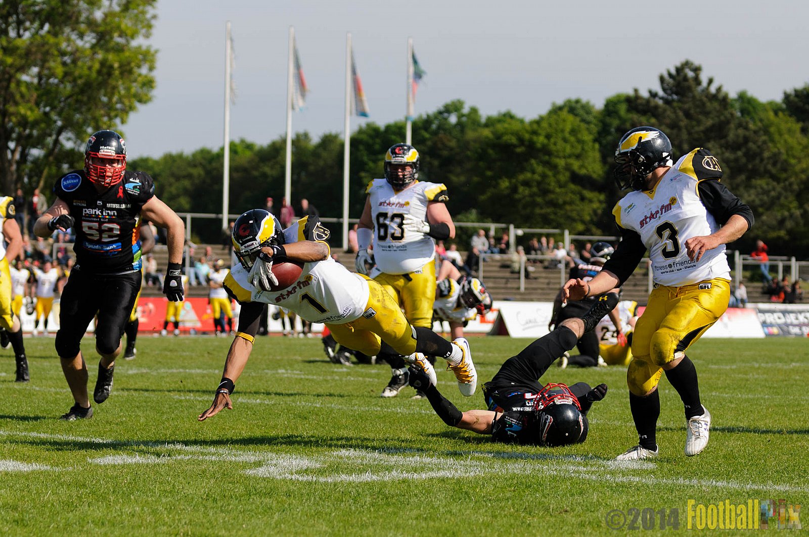 Düsseldorf Panther vs. Berlin Adler - 04.05.2014 GFL Nord: Düsseldorf Panther vs. Berlin Adler (22:42)
