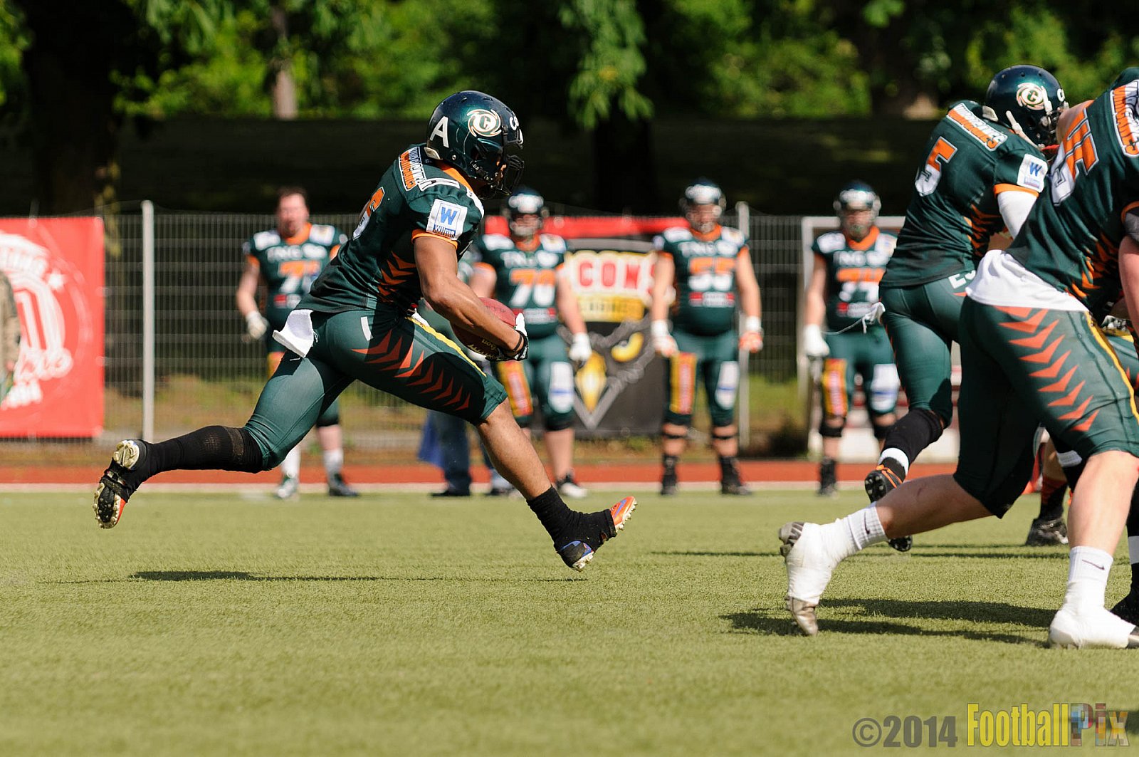 Cologne Falcons vs. Kiel Baltic Hurricanes - 11.05.2014 GFL Nord: Cologne Falcons vs. Kiel Baltic Hurricanes (28:11) 