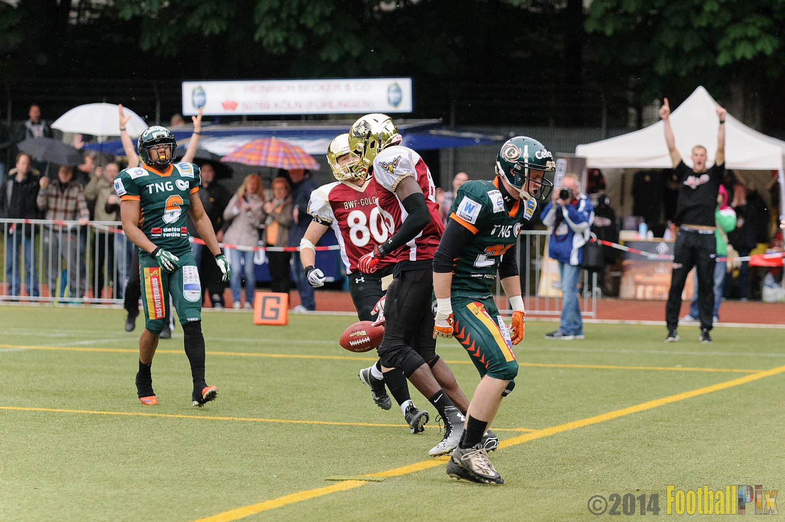 Cologne Falcons vs. Kiel Baltic Hurricanes - 11.05.2014 GFL Nord: Cologne Falcons vs. Kiel Baltic Hurricanes (28:11) 