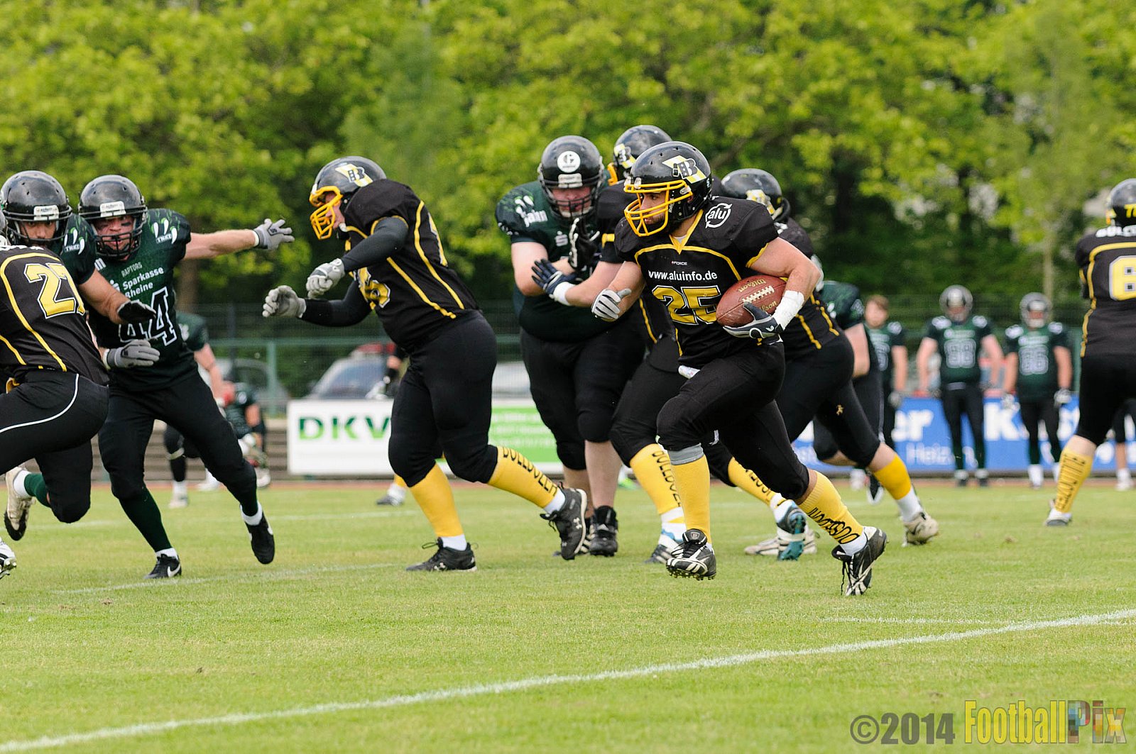 Düsseldorf Bulldozer vs. Rheine Raptors - 31.05.2014 Düsseldorf Bulldozer vs. Rheine Raptors (6:33)