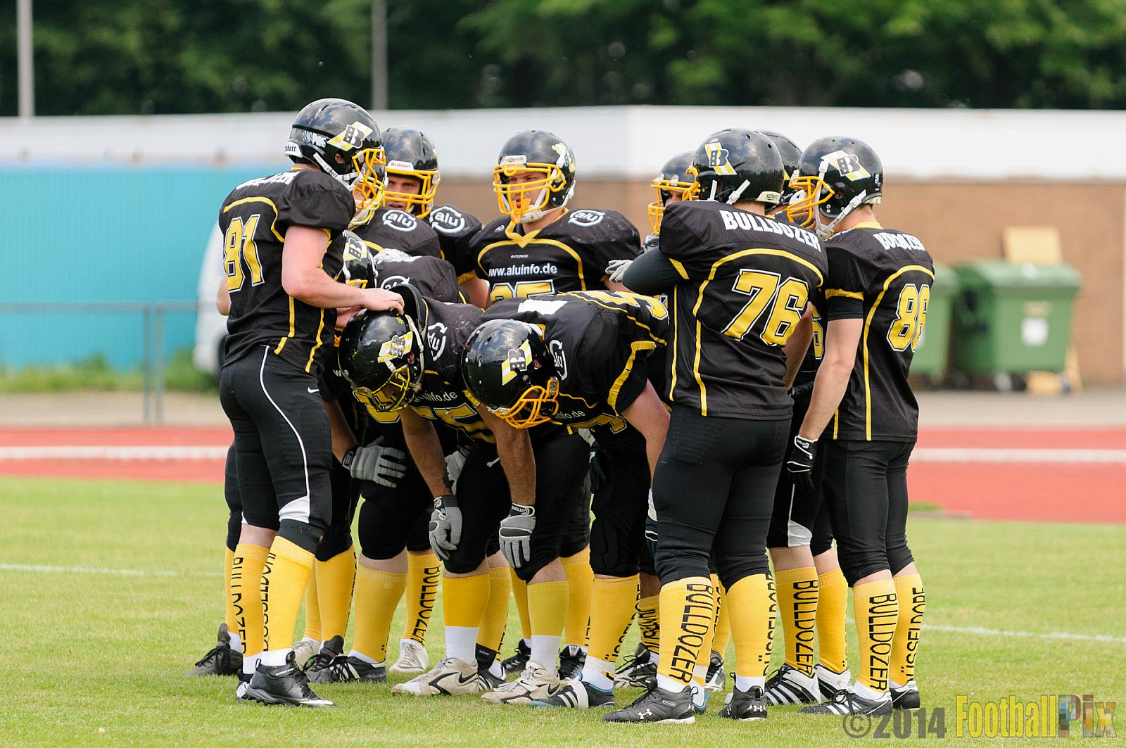 Düsseldorf Bulldozer vs. Rheine Raptors - 31.05.2014 Düsseldorf Bulldozer vs. Rheine Raptors (6:33)