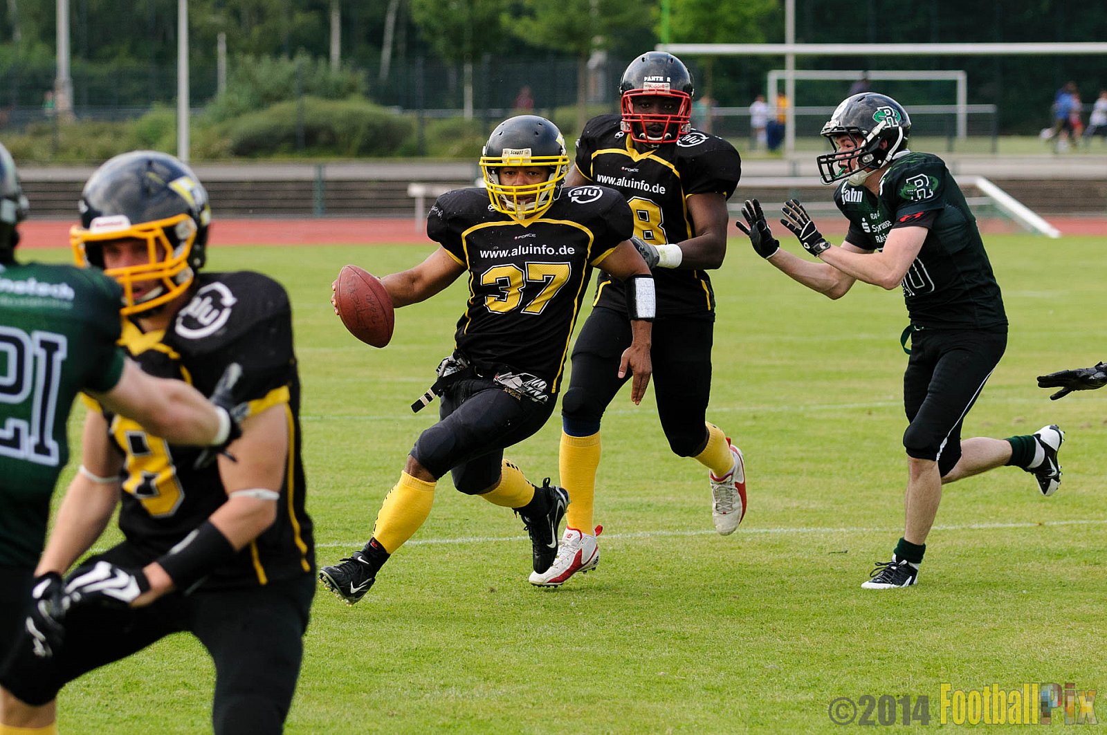 Düsseldorf Bulldozer vs. Rheine Raptors - 31.05.2014 Düsseldorf Bulldozer vs. Rheine Raptors (6:33)