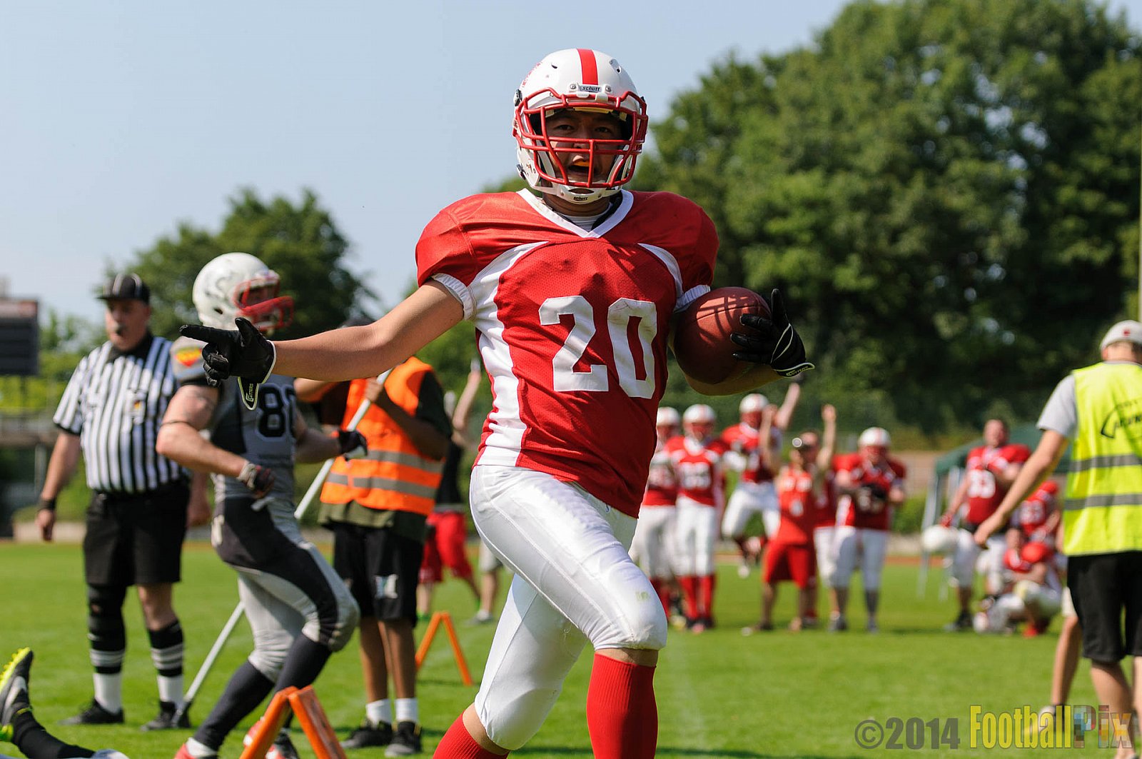 Mönchengladbach Wolfpack vs. Gelsenkirchen Devils  - 08.06.2014 Mönchengladbach Wolfpack vs. Gelsenkirchen Devils (14:28) 