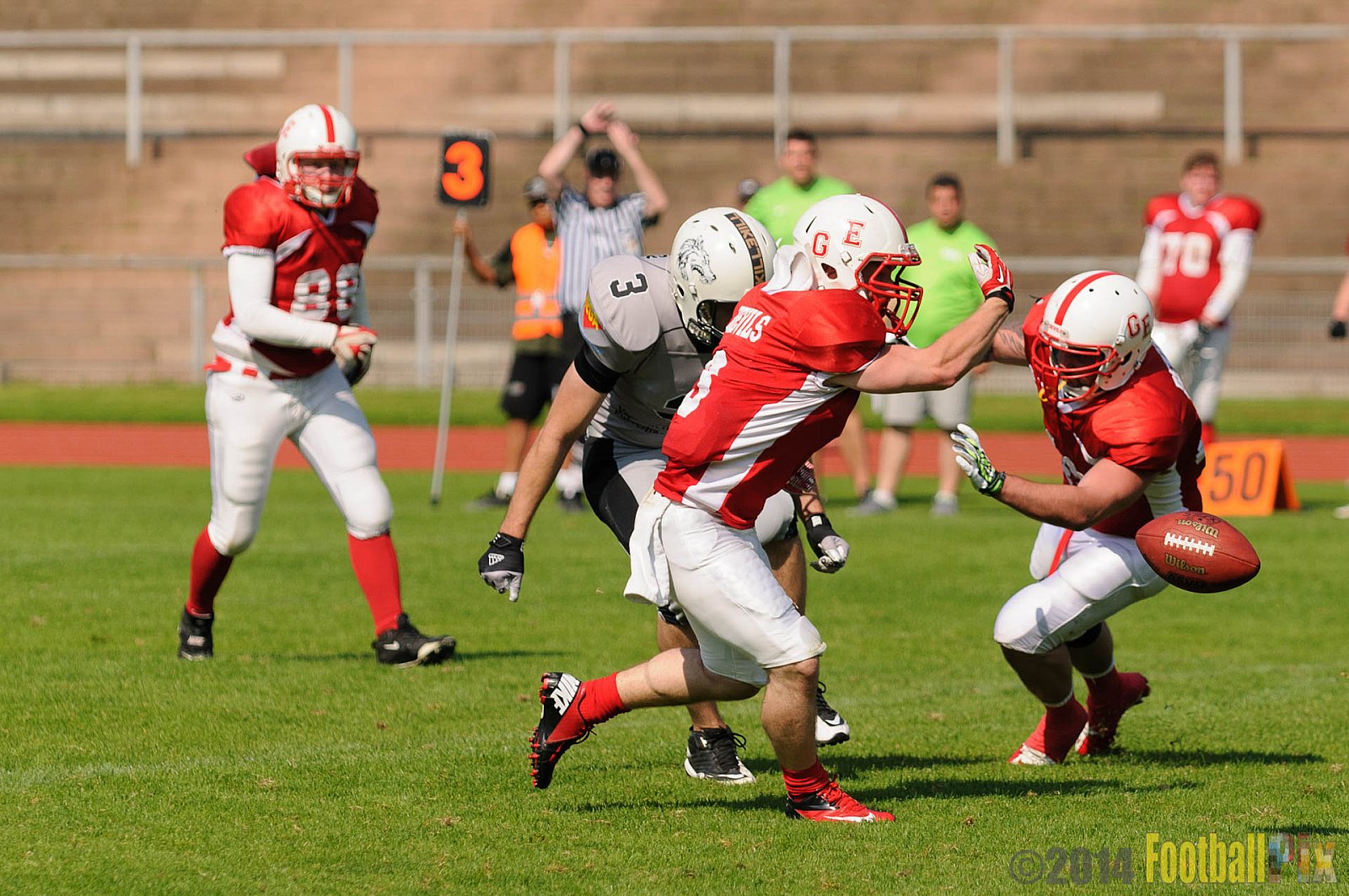 Mönchengladbach Wolfpack vs. Gelsenkirchen Devils  - 08.06.2014 Mönchengladbach Wolfpack vs. Gelsenkirchen Devils (14:28) 