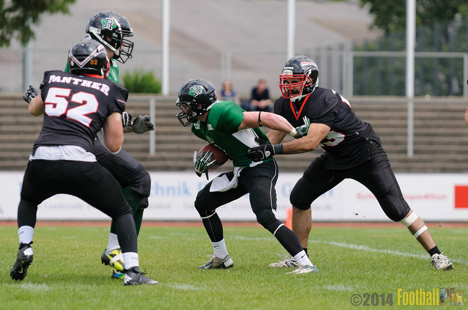Düsseldorf Panther Prospects vs. Rheine Raptors - 15.06.2014 Düsseldorf Panther Prospects vs. Rheine Raptors (19:24) 