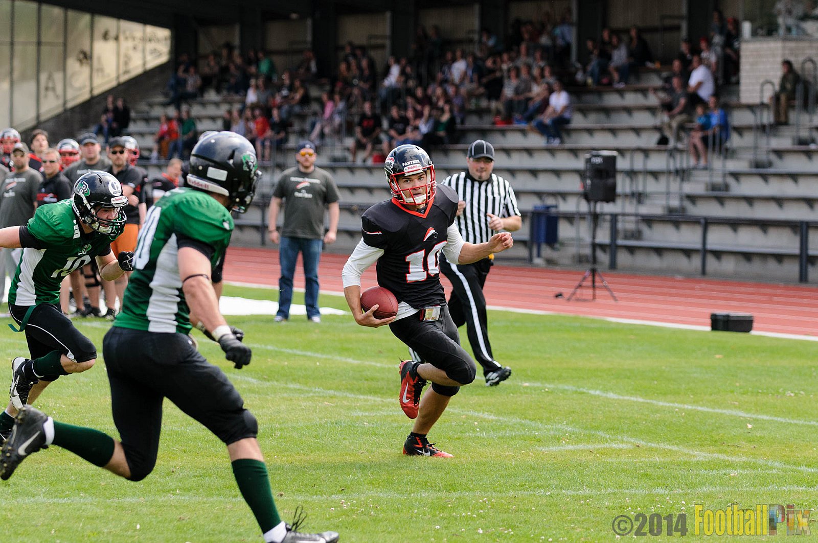 Düsseldorf Panther Prospects vs. Rheine Raptors - 15.06.2014 Düsseldorf Panther Prospects vs. Rheine Raptors (19:24) 