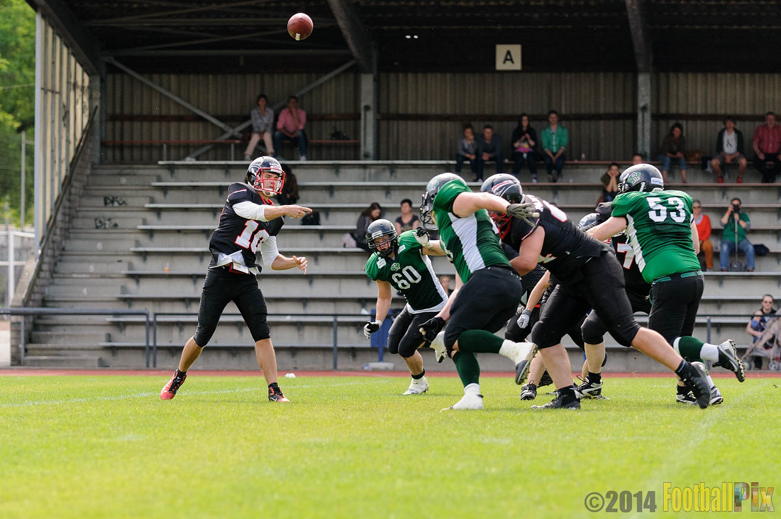 Düsseldorf Panther Prospects vs. Rheine Raptors - 15.06.2014 Düsseldorf Panther Prospects vs. Rheine Raptors (19:24) 