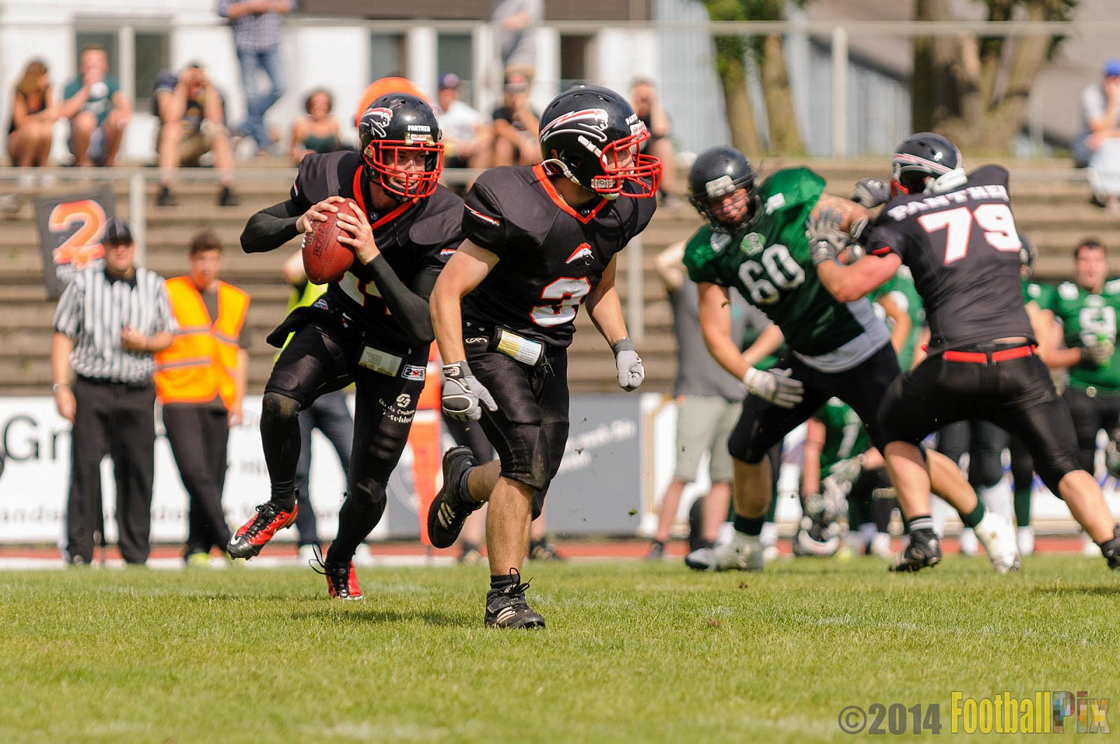 Düsseldorf Panther Prospects vs. Rheine Raptors - 15.06.2014 Düsseldorf Panther Prospects vs. Rheine Raptors (19:24) 