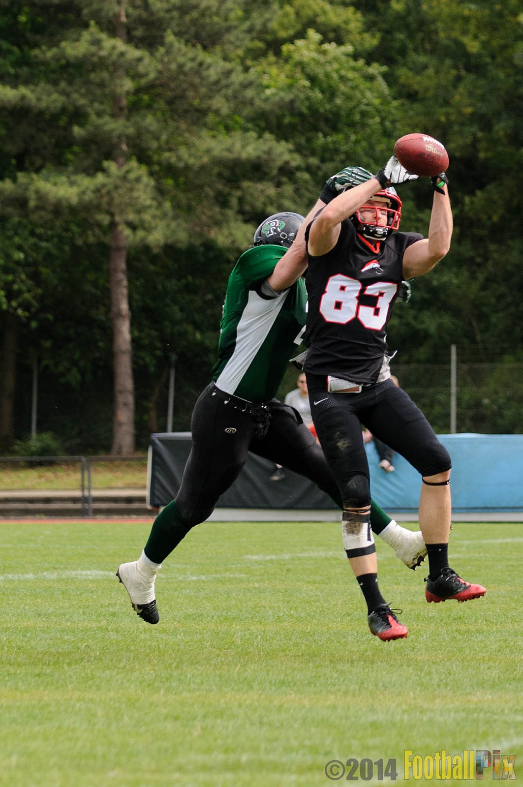 Düsseldorf Panther Prospects vs. Rheine Raptors - 15.06.2014 Düsseldorf Panther Prospects vs. Rheine Raptors (19:24) 