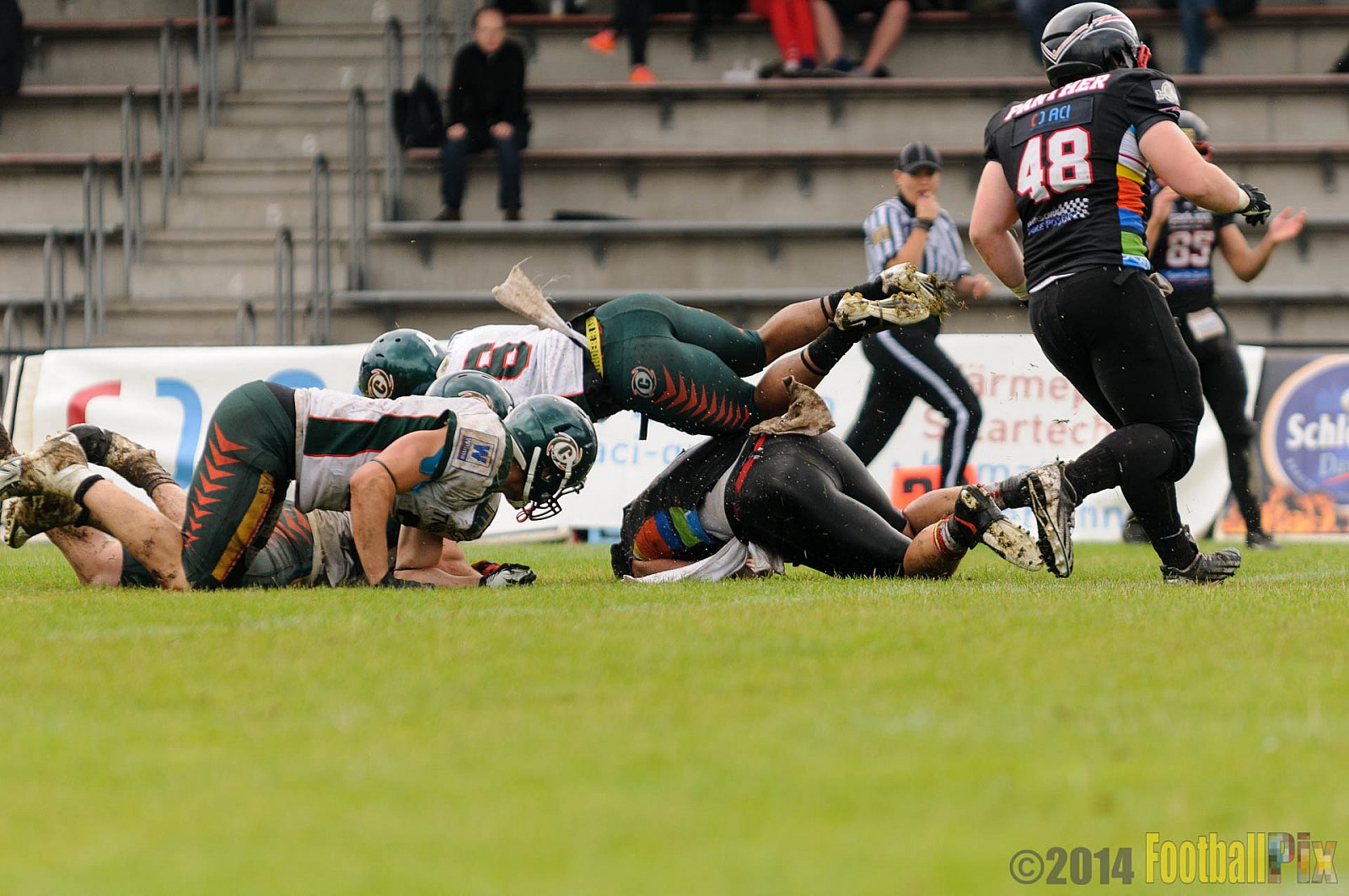 Düsseldorf Panther vs. Kiel Baltic Hurricanes - 29.06.2014 EFL - Düsseldorf Panther vs. Kiel Baltic Hurricanes (6:59) 