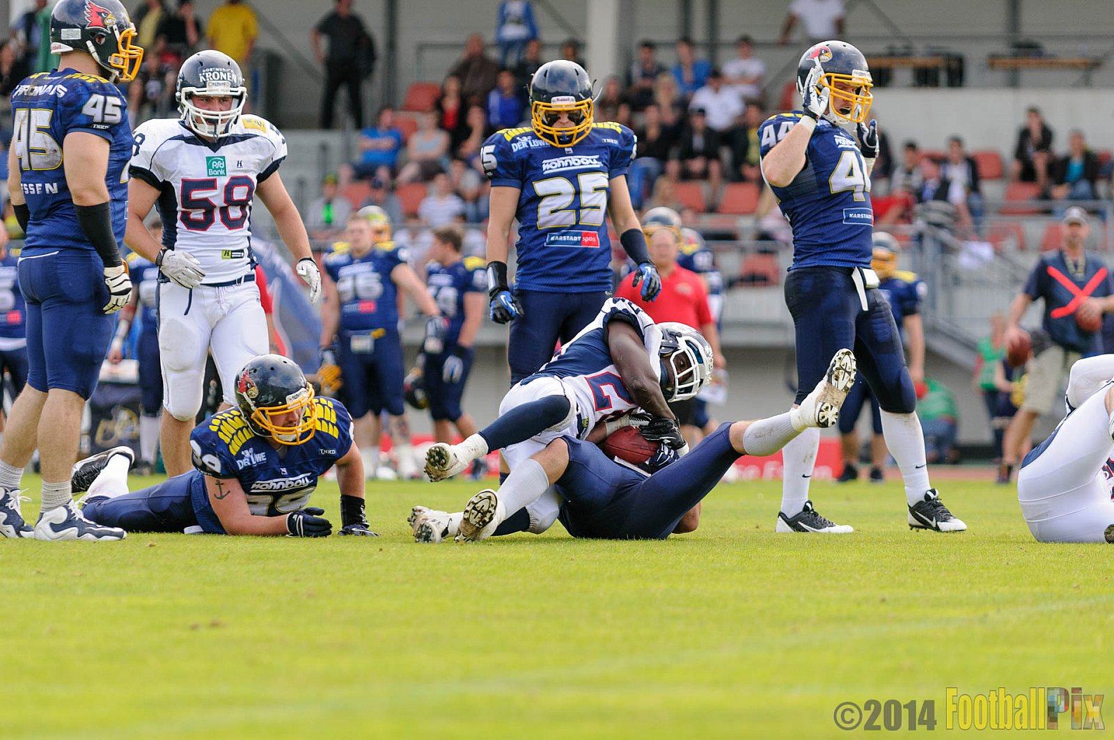 Essen Assindia Cardinals vs. Dortmund Giants - 05.07.2014 Essen Assindia Cardinals vs. Dortmund Giants (67:0) 