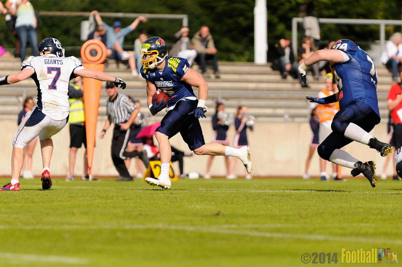Essen Assindia Cardinals vs. Dortmund Giants - 05.07.2014 Essen Assindia Cardinals vs. Dortmund Giants (67:0) 