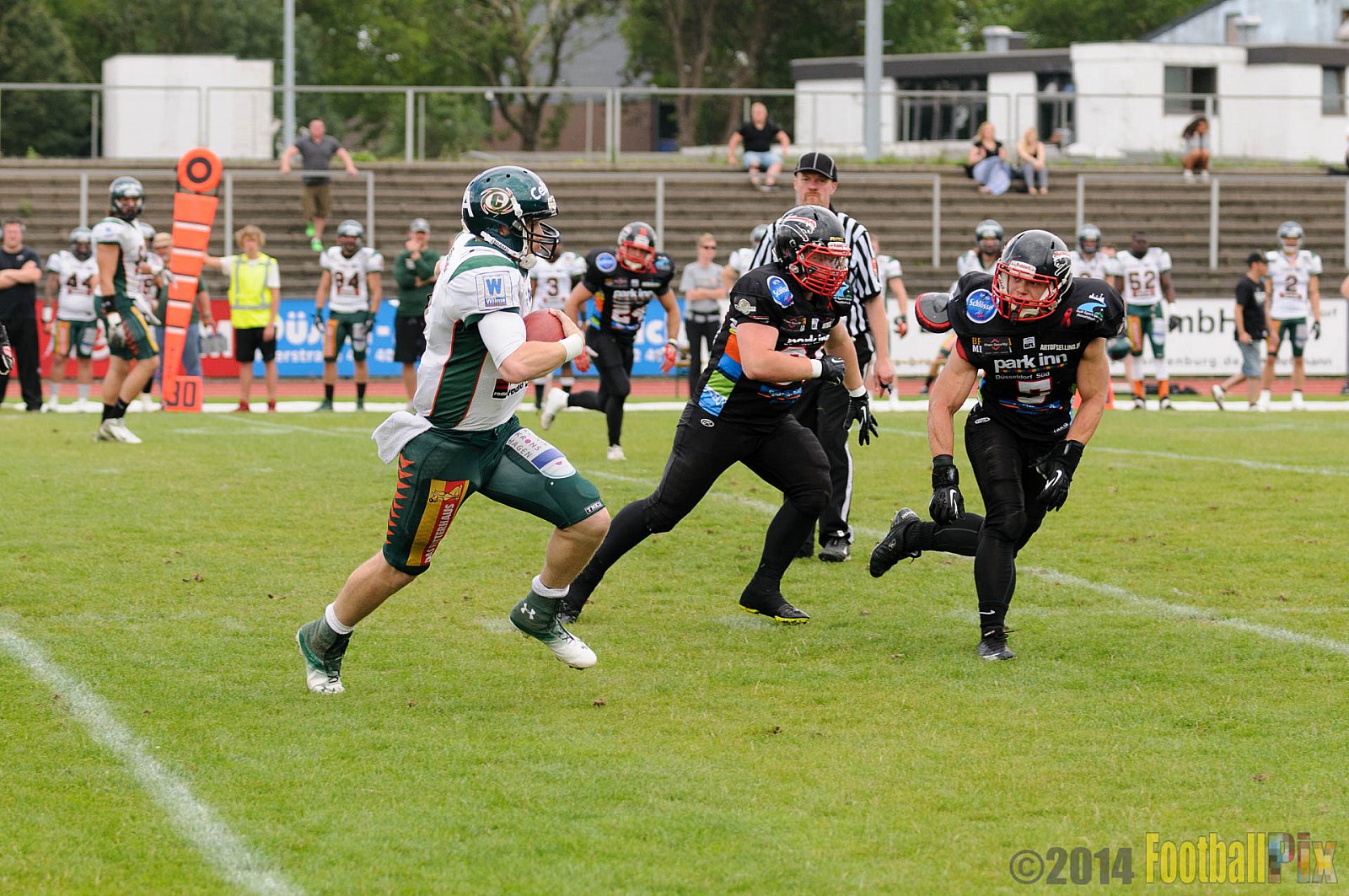 Düsseldorf Panther vs. Kiel Baltic Hurricanes - 06.07.2014 GFL Nord: Düsseldorf Panther vs. Kiel Baltic Hurricanes (26:67) 